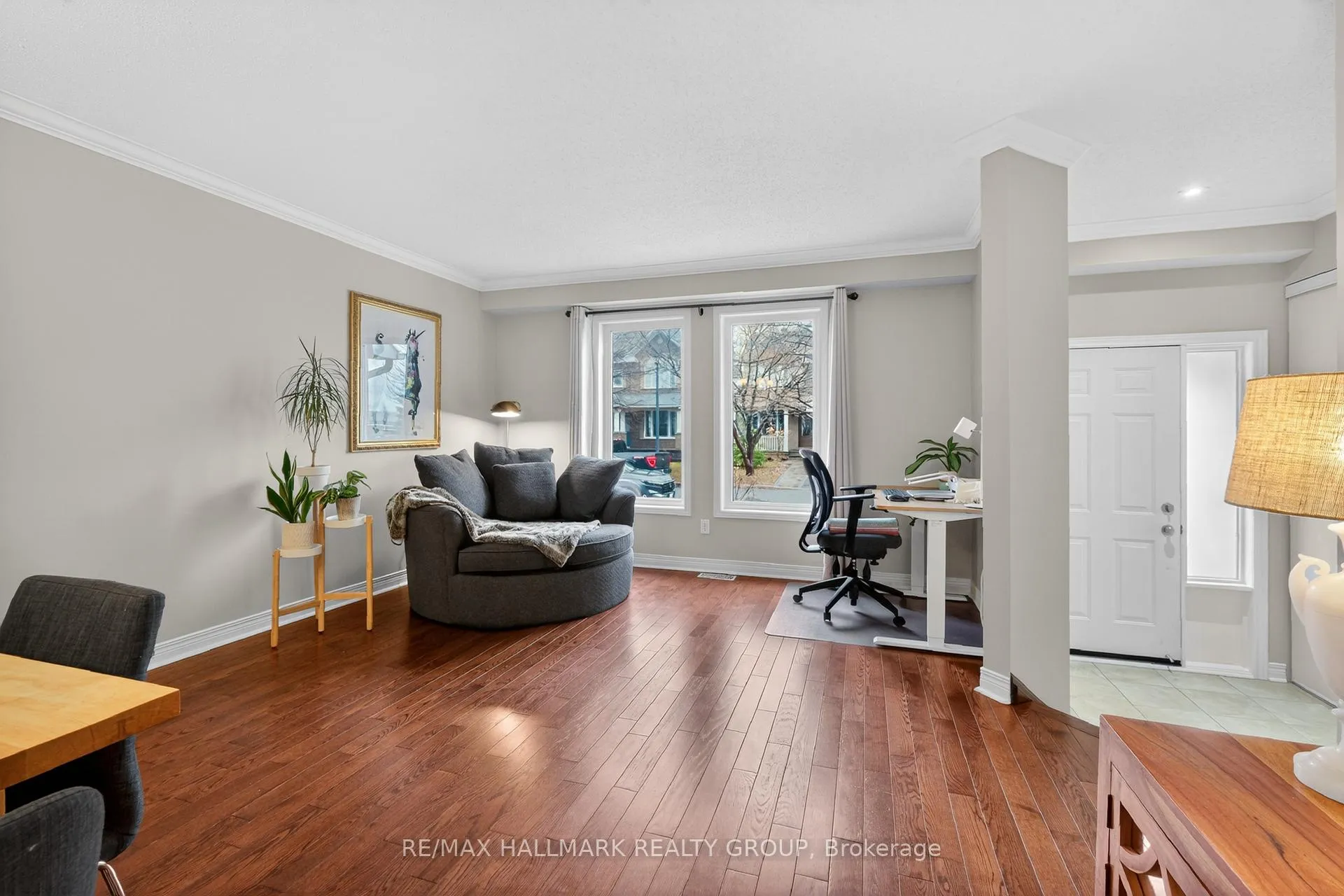 Photo 4 of 2041 Cherington Crescent, Ottawa, Avalon East — HOMEH