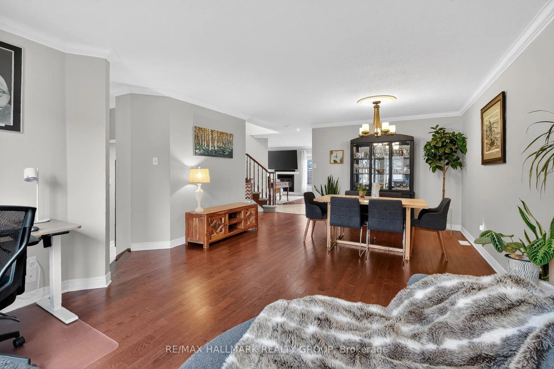 Photo 6 of 2041 Cherington Crescent, Ottawa, Avalon East — HOMEH