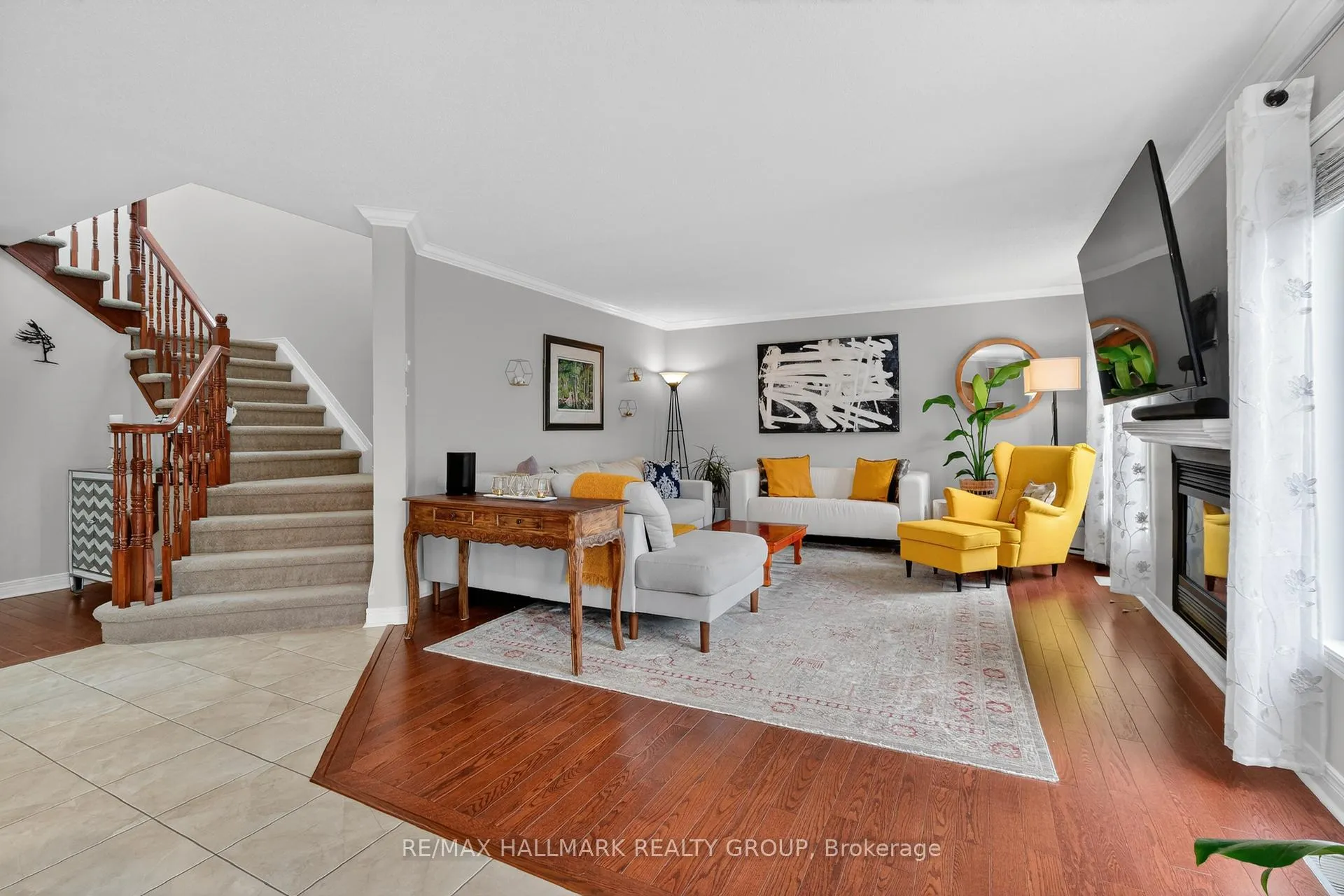 Photo 9 of 2041 Cherington Crescent, Ottawa, Avalon East — HOMEH