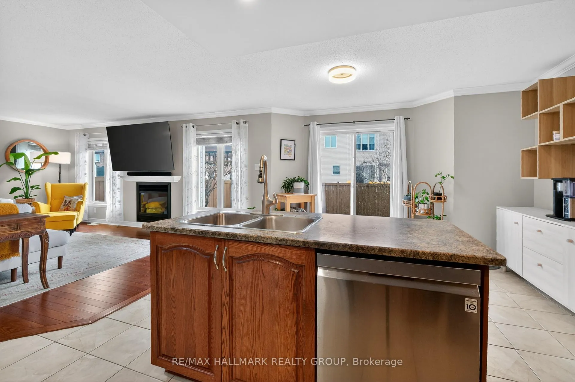 Photo 15 of 2041 Cherington Crescent, Ottawa, Avalon East — HOMEH