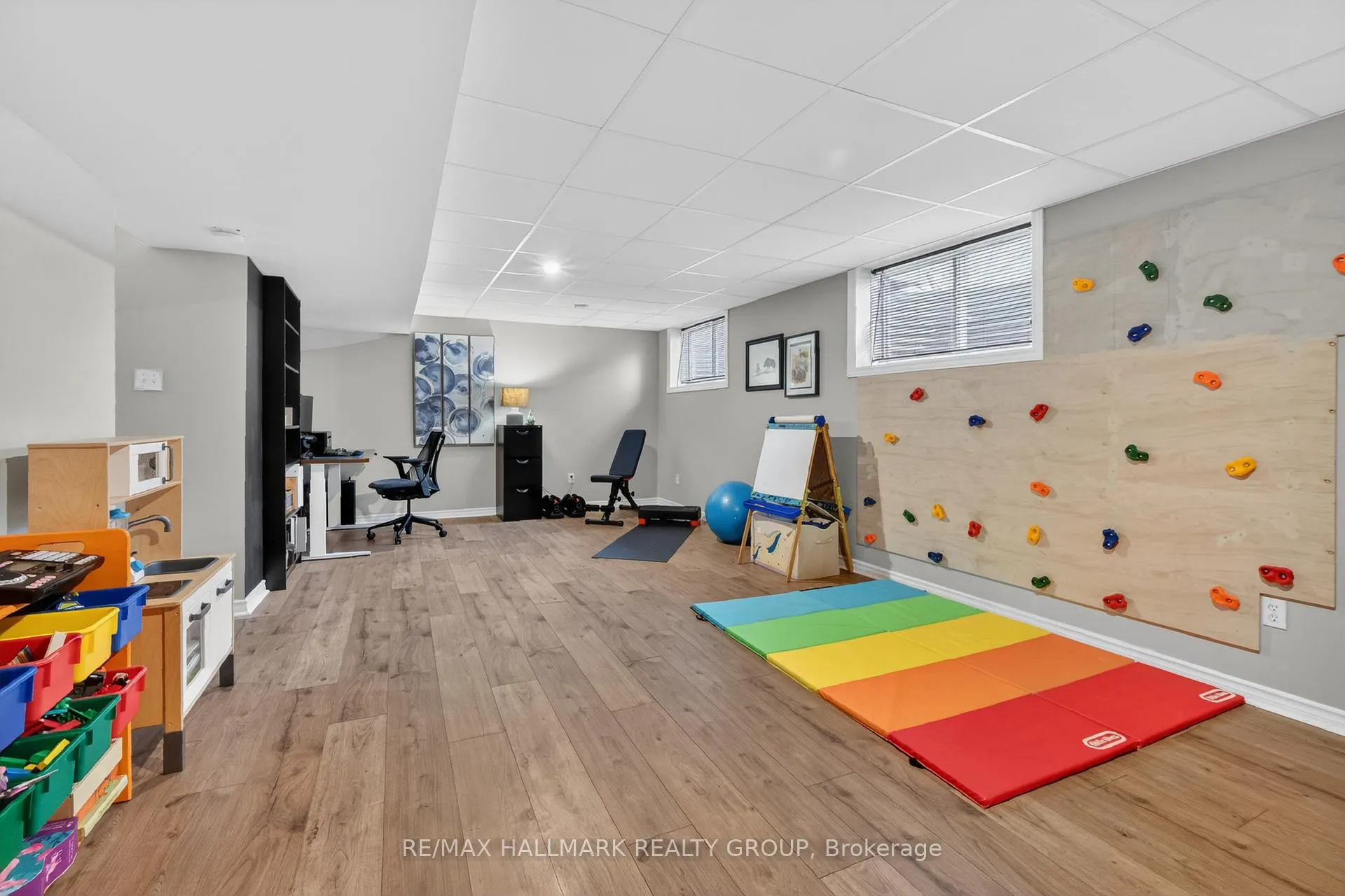 Photo 31 of 2041 Cherington Crescent, Ottawa, Avalon East — HOMEH