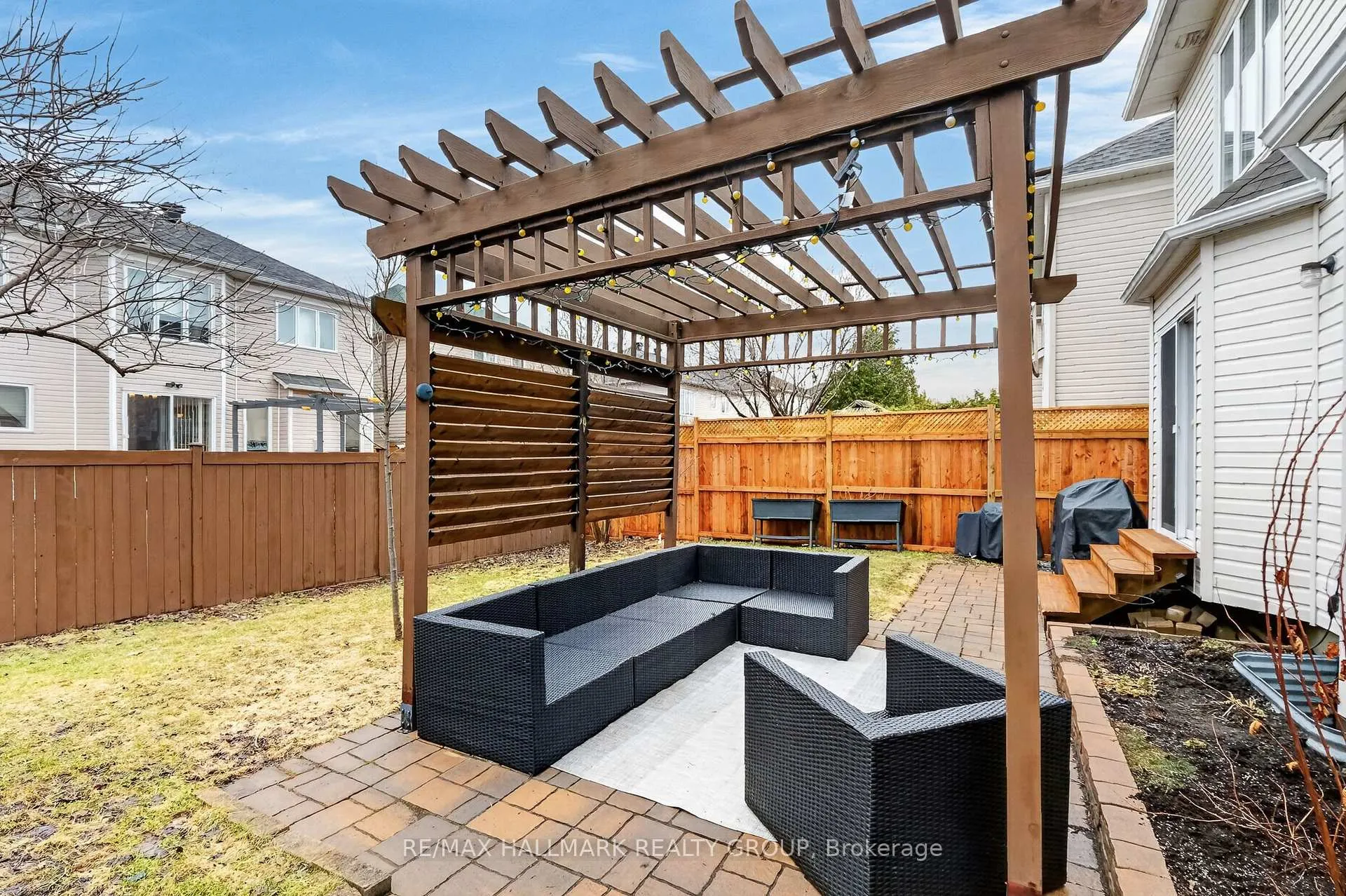 Photo 34 of 2041 Cherington Crescent, Ottawa, Avalon East — HOMEH