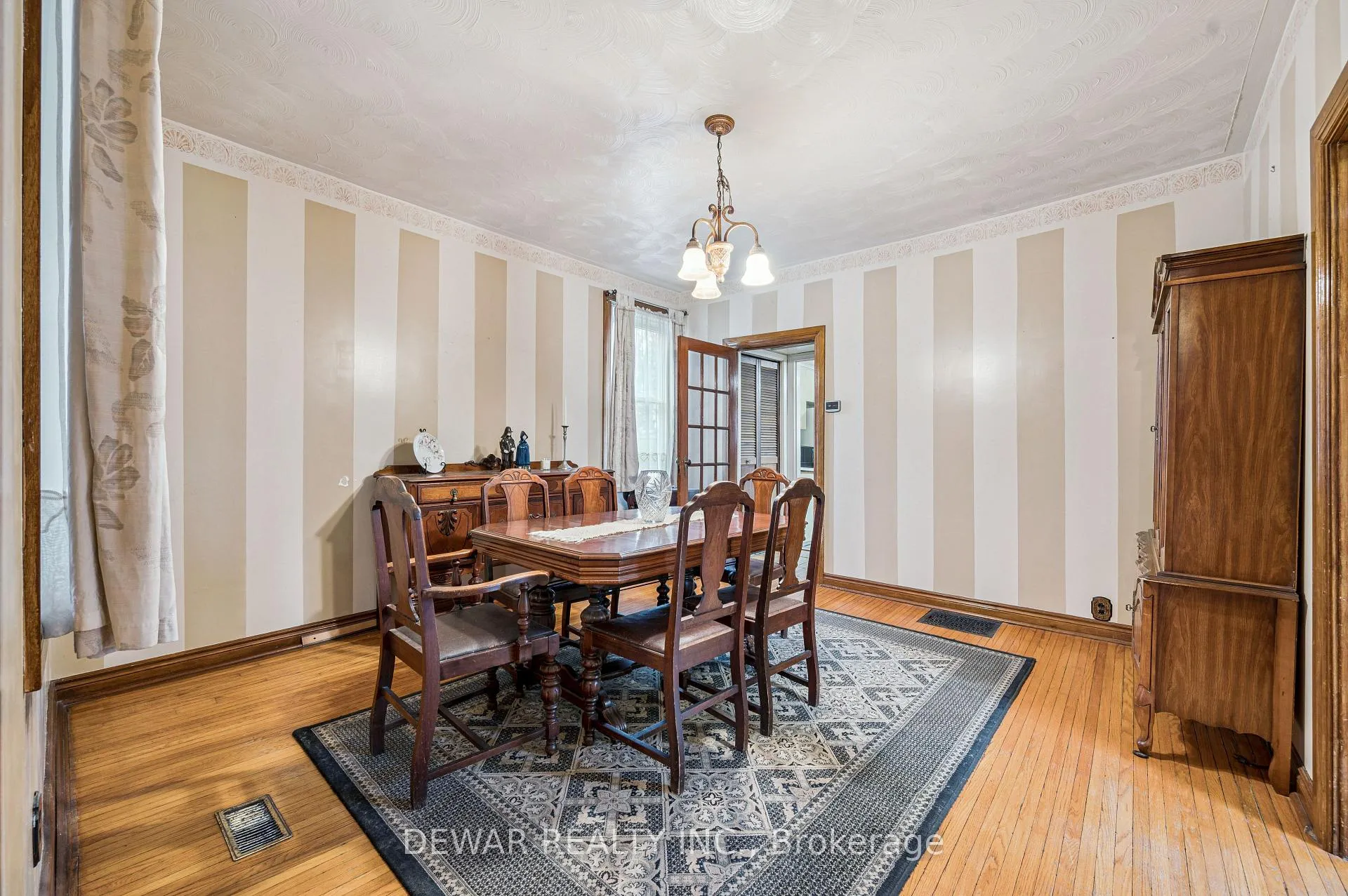 Photo 10 of 16 Rich Avenue, Cambridge — HOMEH