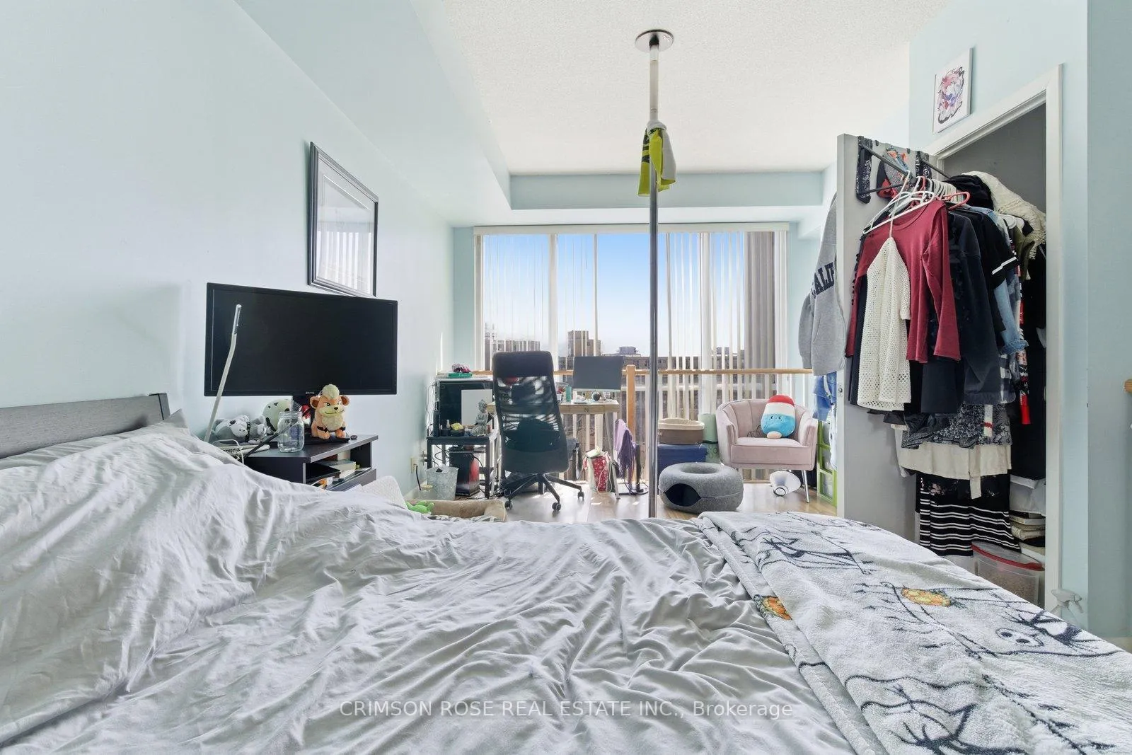Photo 10 of Unit 823, 600 Fleet Street, Toronto, Niagara — HOMEH