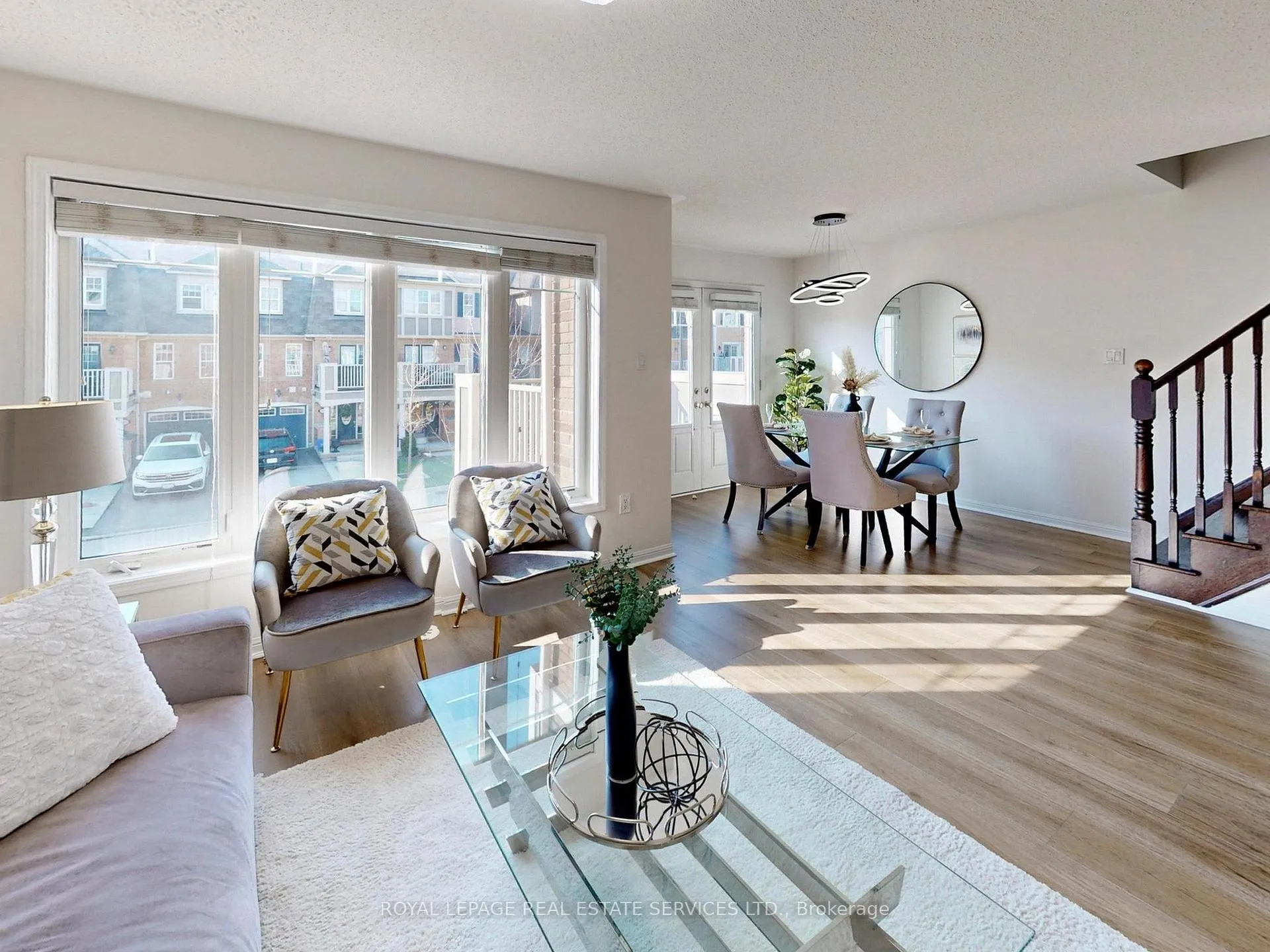 Photo 9 of 918 Nadalin Heights, Milton, Willmott — HOMEH