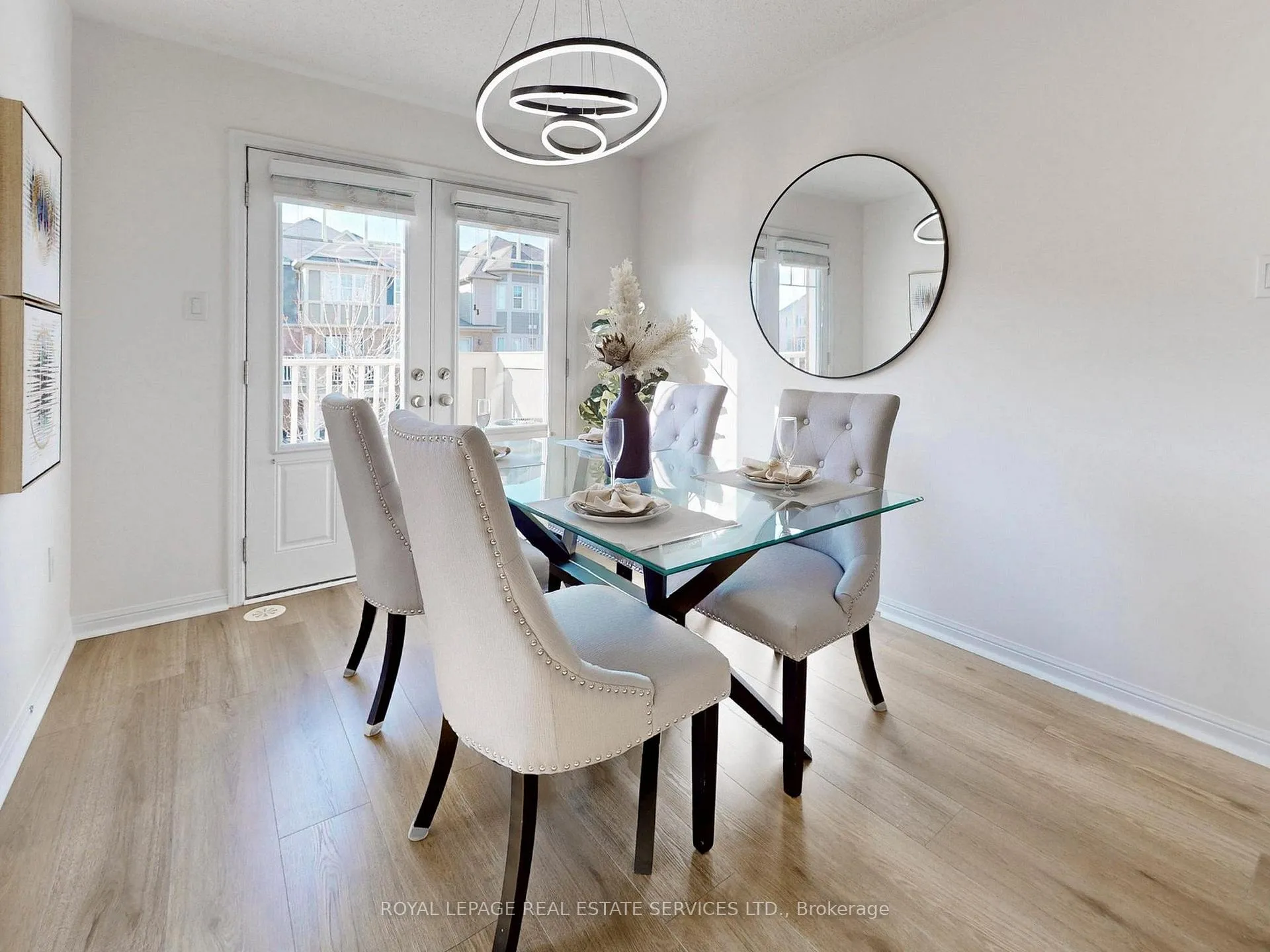 Photo 10 of 918 Nadalin Heights, Milton, Willmott — HOMEH