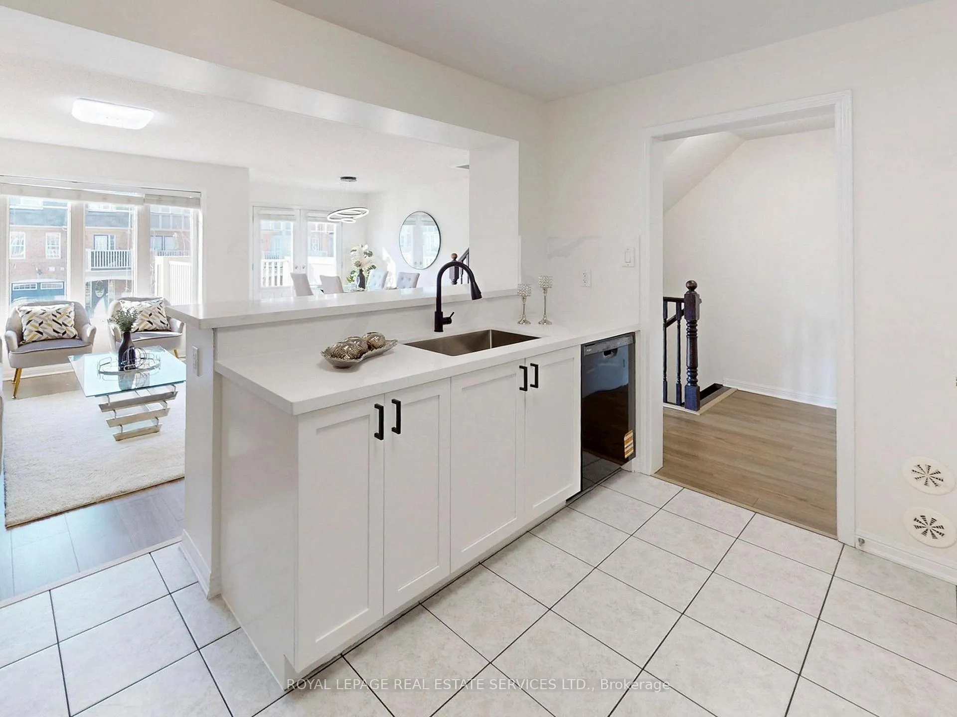 Photo 18 of 918 Nadalin Heights, Milton, Willmott — HOMEH