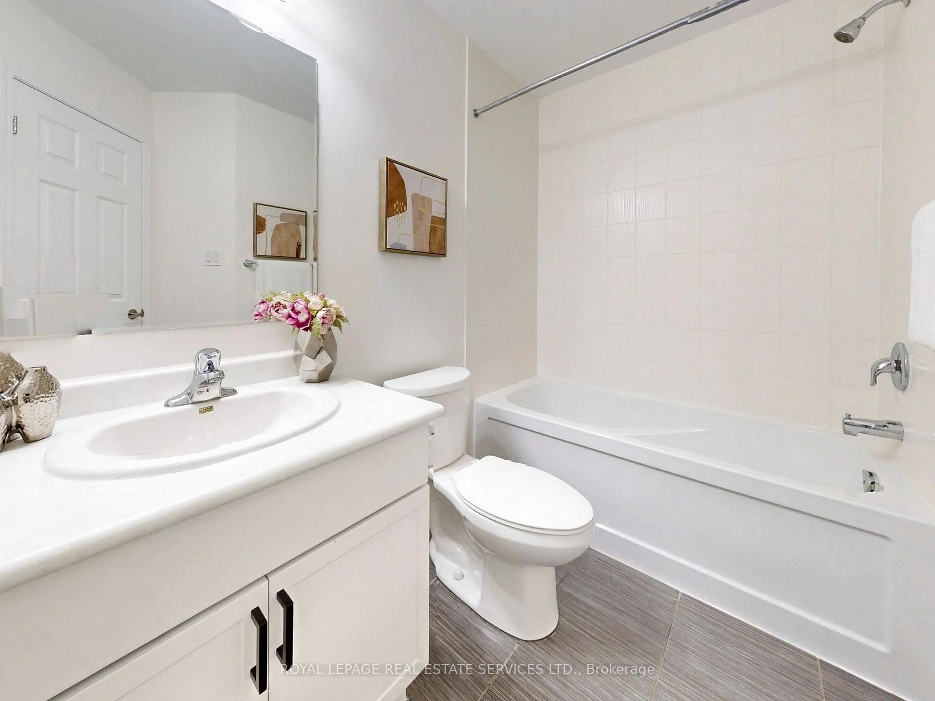Photo 34 of 918 Nadalin Heights, Milton, Willmott — HOMEH