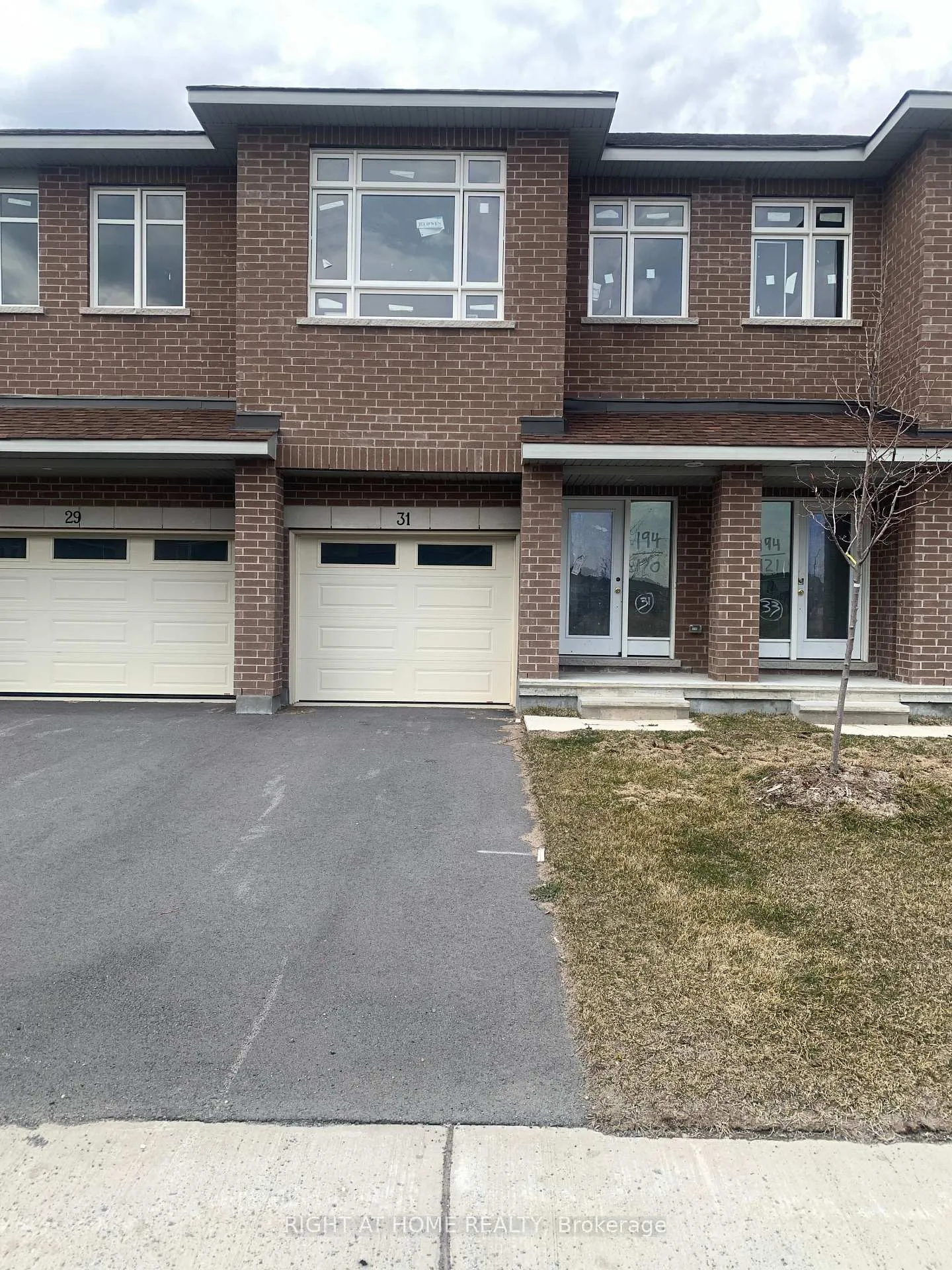 Photo 1 of 31 Wylie Way, Carleton Place — HOMEH