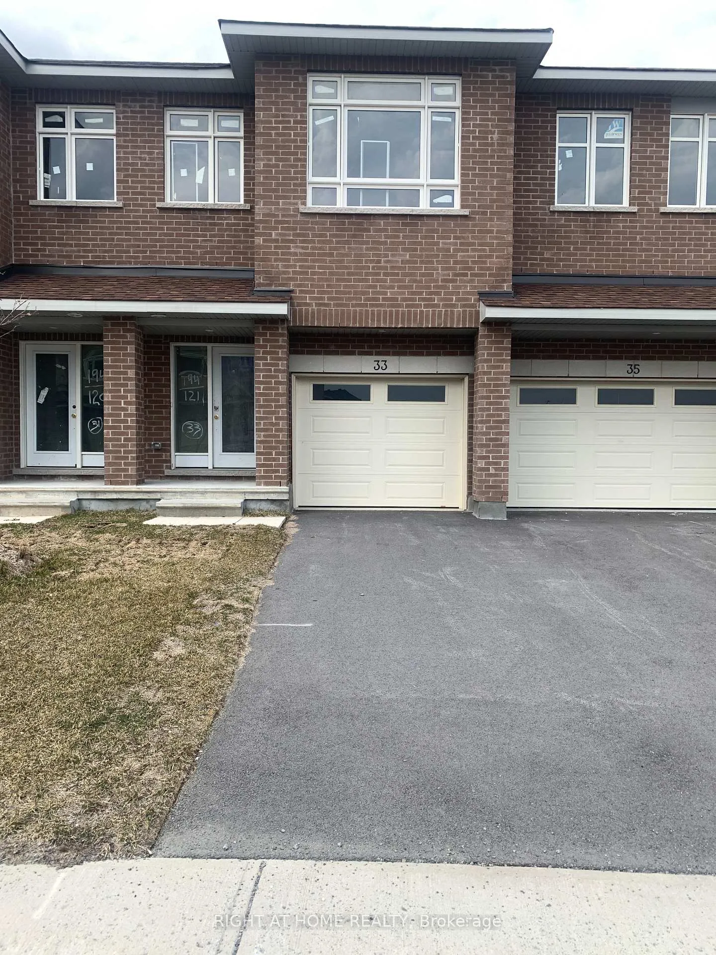 Photo 1 of 33 Wylie Way, Carleton Place — HOMEH