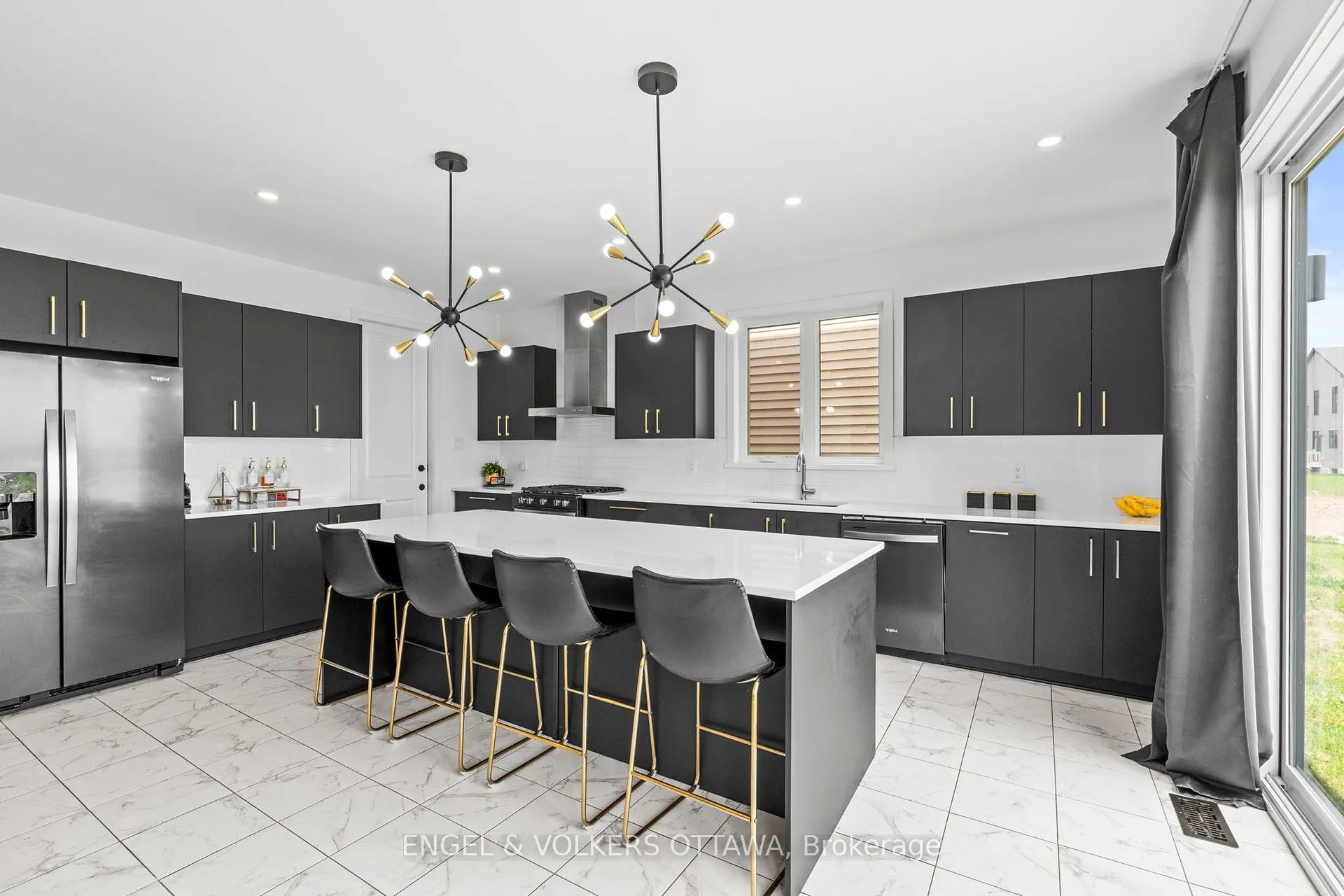 Photo 12 of 117 Orchestra Way, Ottawa, Riverside South/Gloucester Glen — HOMEH
