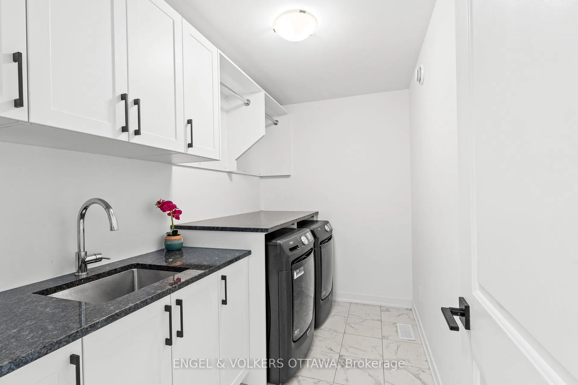 Photo 22 of 117 Orchestra Way, Ottawa, Riverside South/Gloucester Glen — HOMEH