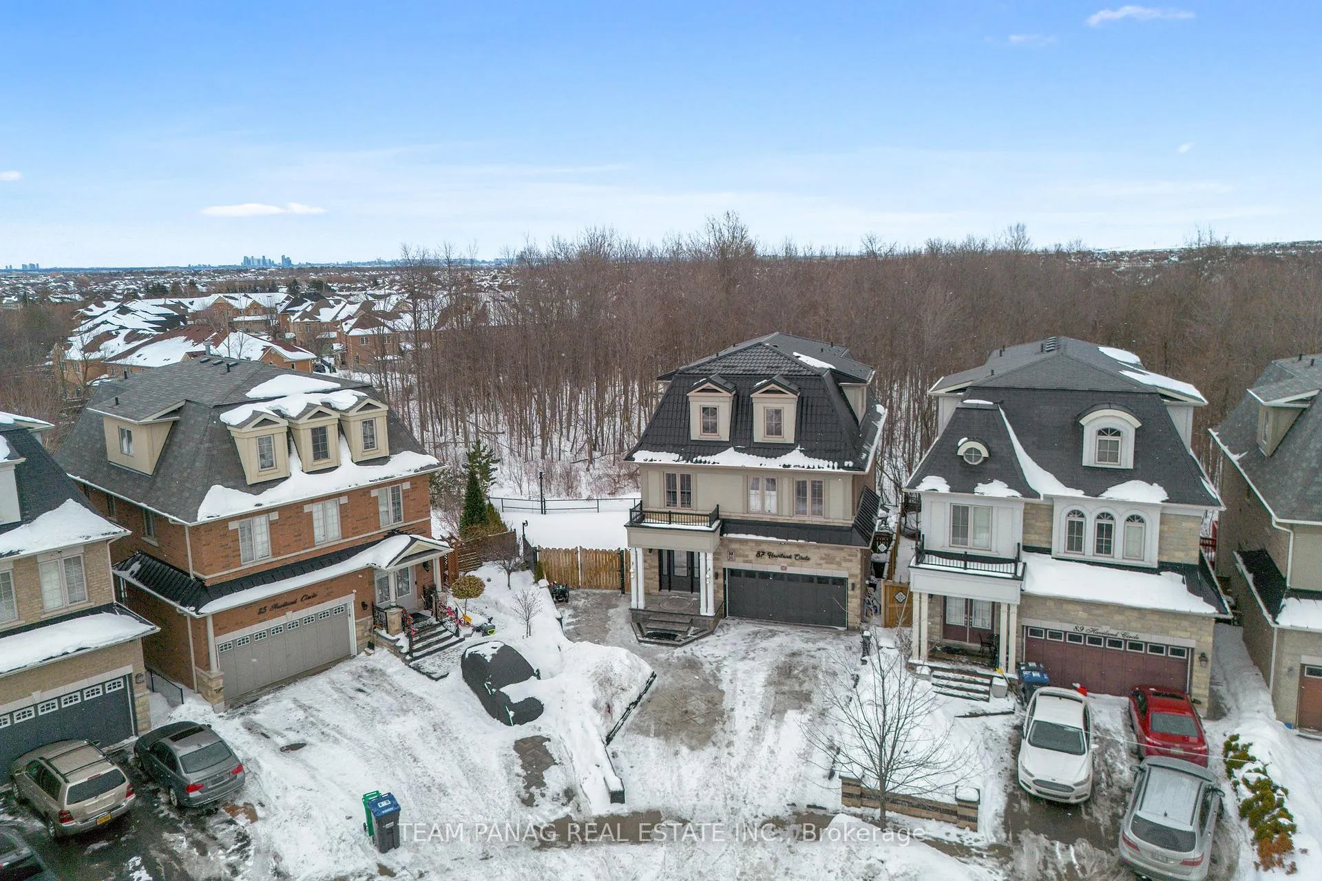 Photo 4 of 87 Haviland Circle, Brampton, Sandringham-Wellington — HOMEH