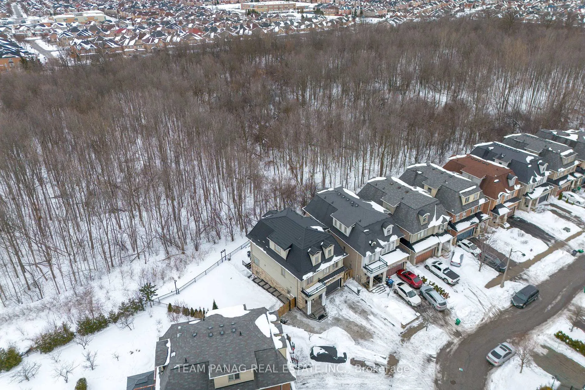 Photo 5 of 87 Haviland Circle, Brampton, Sandringham-Wellington — HOMEH