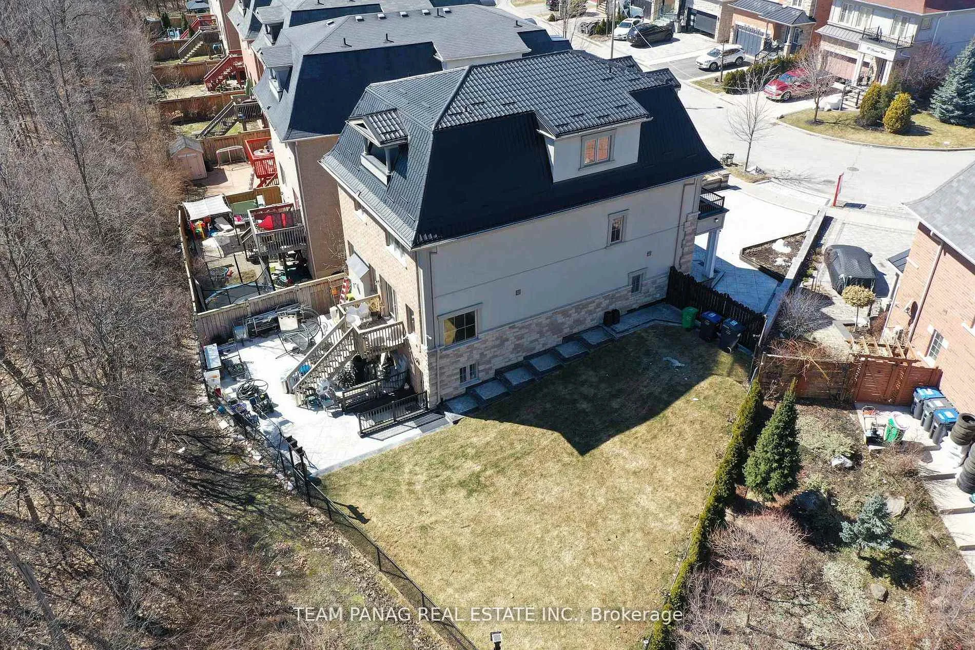 Photo 47 of 87 Haviland Circle, Brampton, Sandringham-Wellington — HOMEH