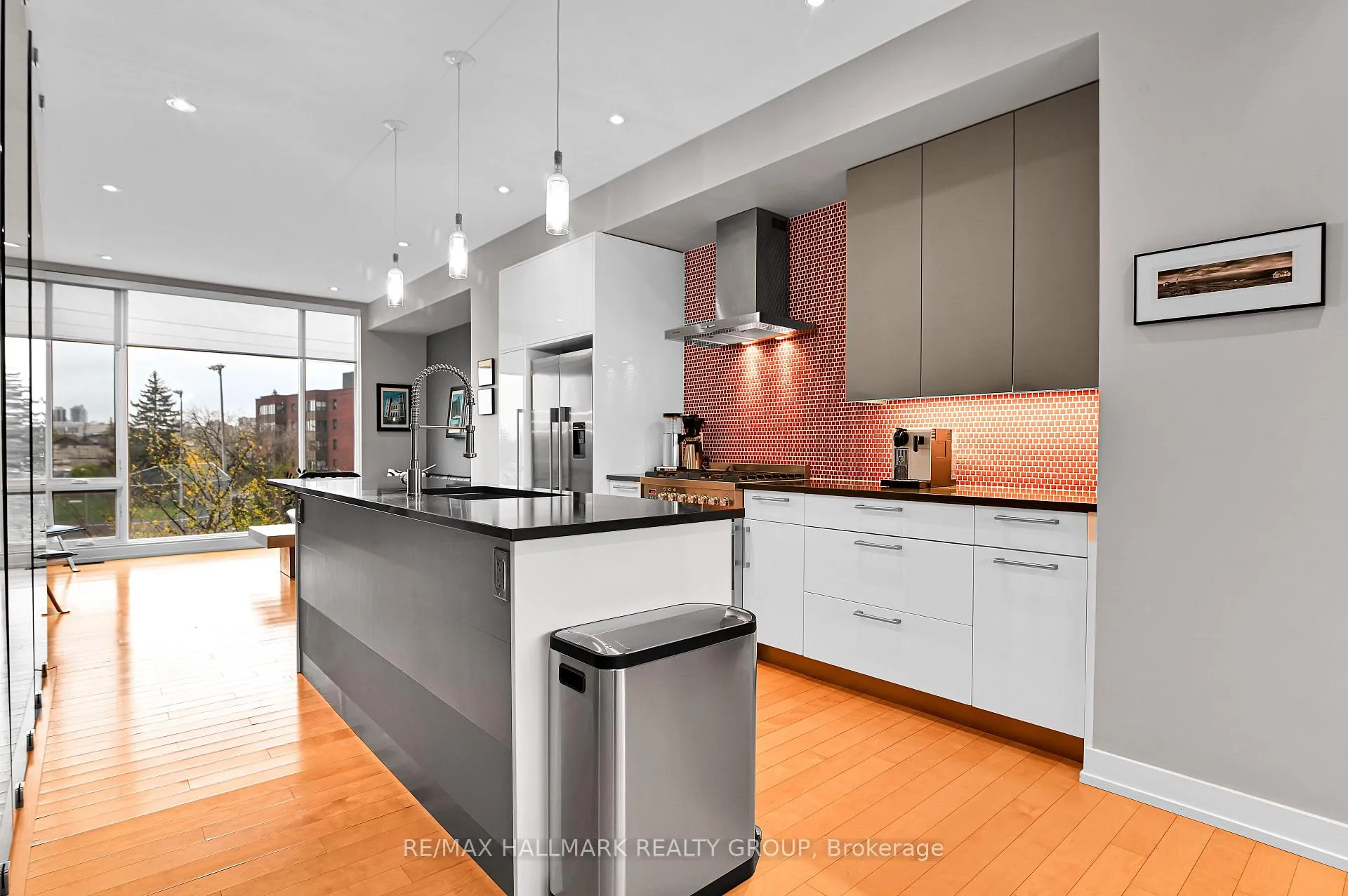 Photo 13 of 68G Stonehurst Avenue, Ottawa, Mechanicsville — HOMEH