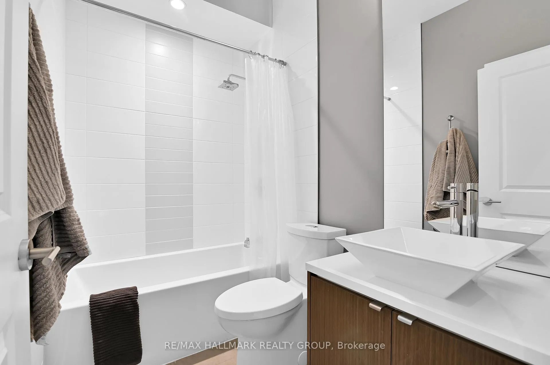 Photo 29 of 68G Stonehurst Avenue, Ottawa, Mechanicsville — HOMEH