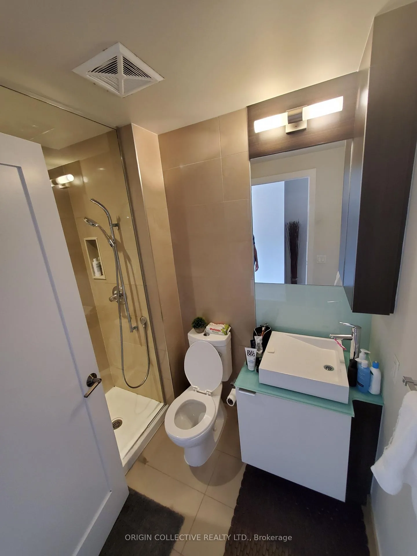 Photo 7 of Unit 1803, 300 Front Street, Toronto, Waterfront Communities — HOMEH