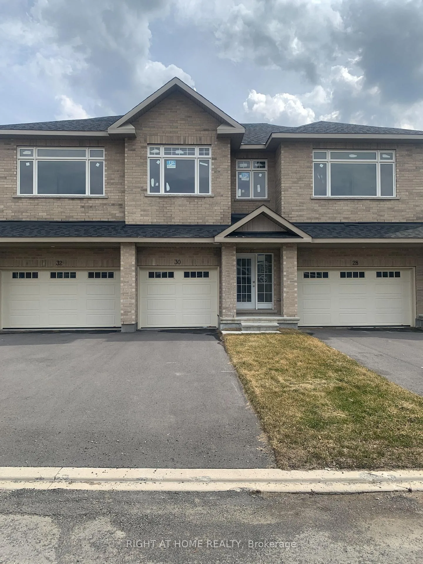 Photo 1 of 30 Wylie Way, Carleton Place — HOMEH