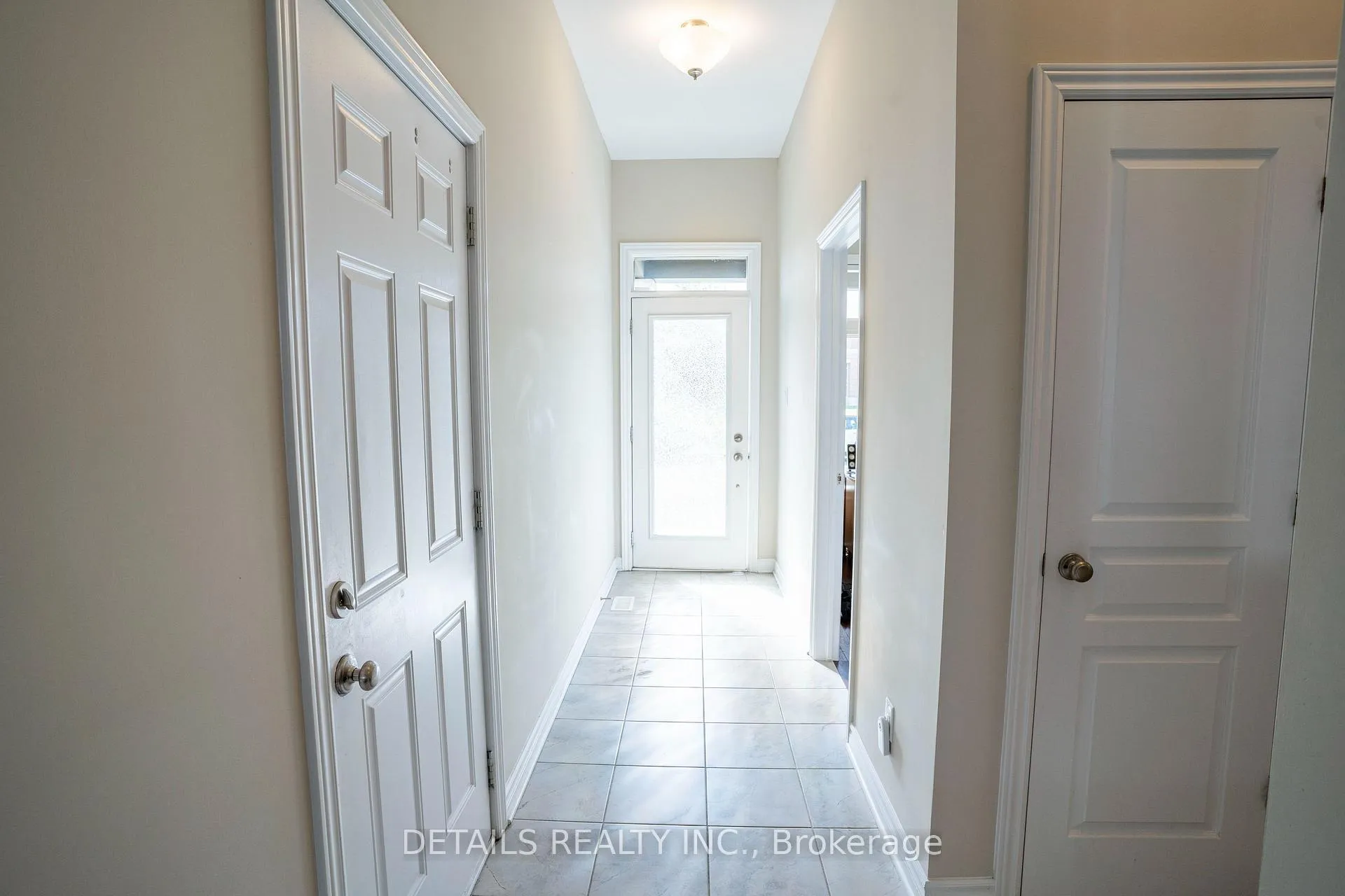 Photo 4 of 518 Silver Sage Avenue, Ottawa, Barrhaven - Longfields — HOMEH