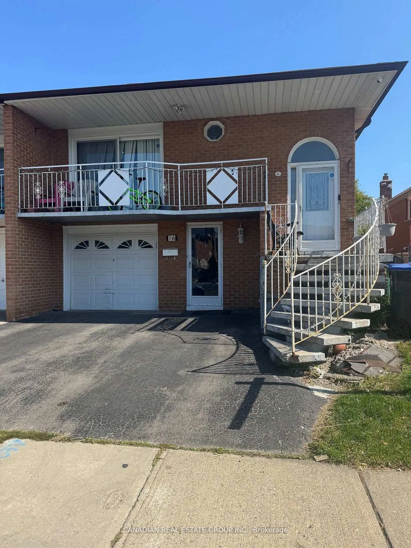 Photo 1 of 16 Radford Drive N, Brampton, Brampton North — HOMEH