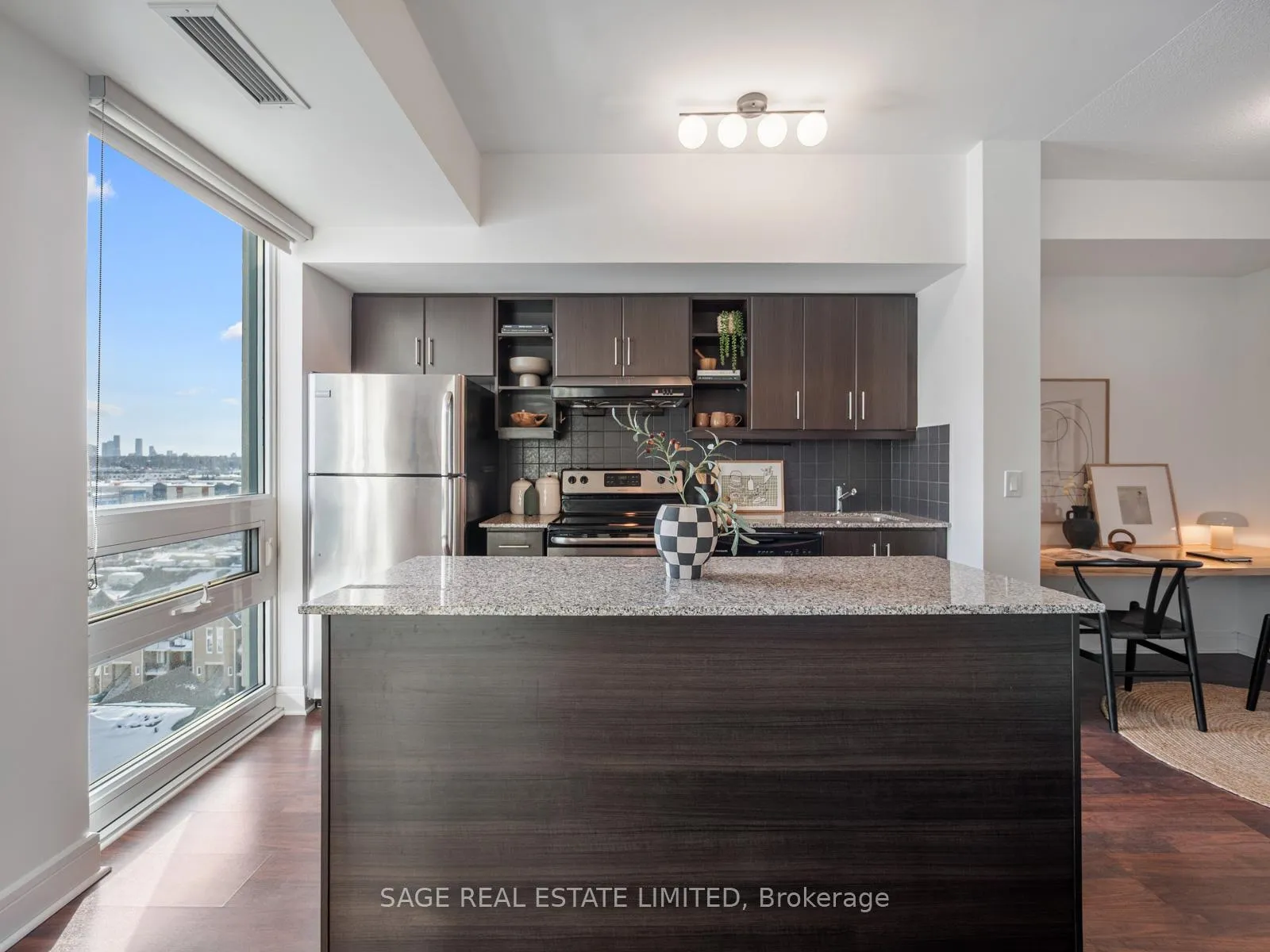 Photo 10 of Unit 909, 35 Brian Peck Crescent, Toronto, Leaside — HOMEH
