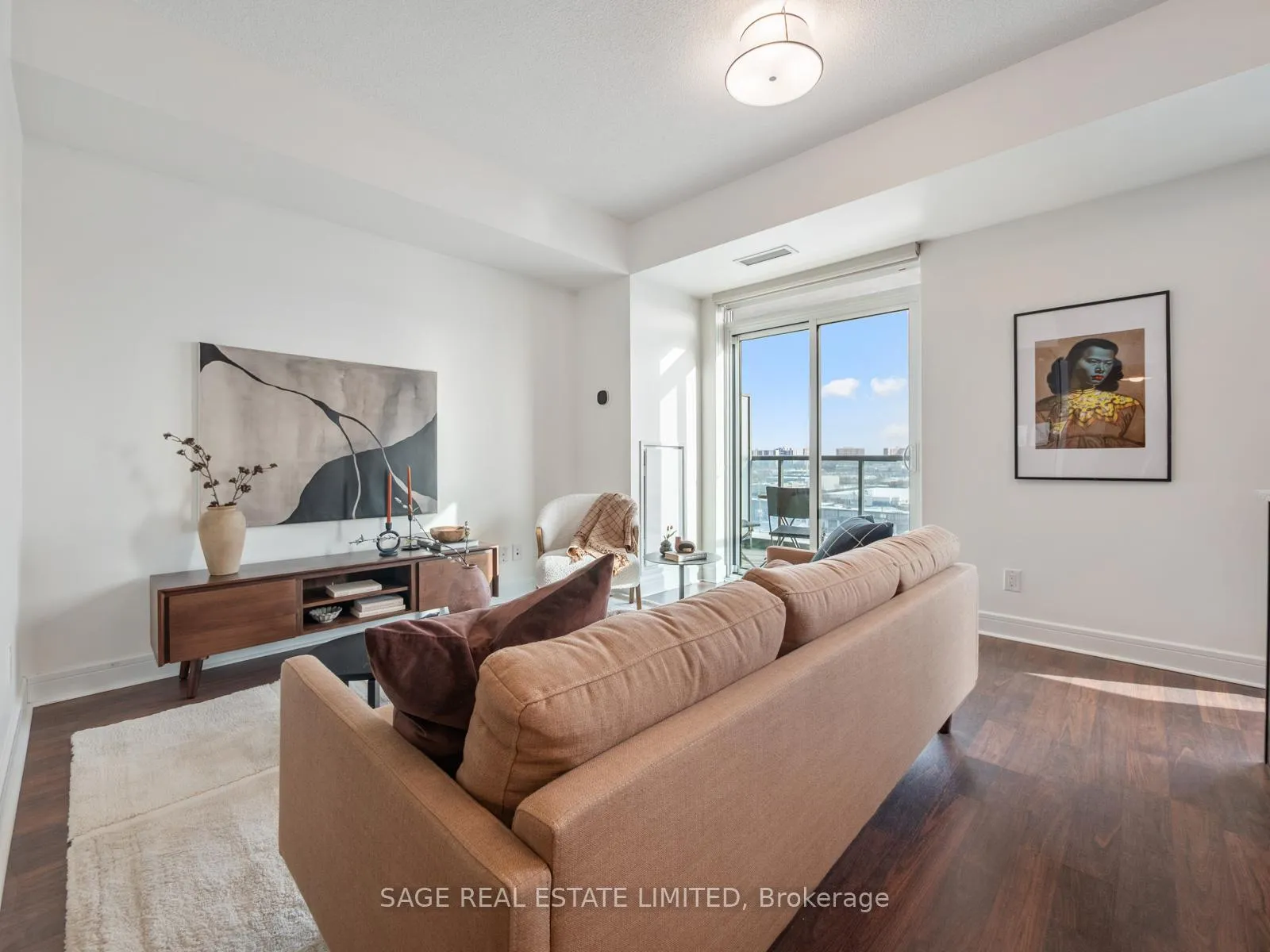 Photo 18 of Unit 909, 35 Brian Peck Crescent, Toronto, Leaside — HOMEH
