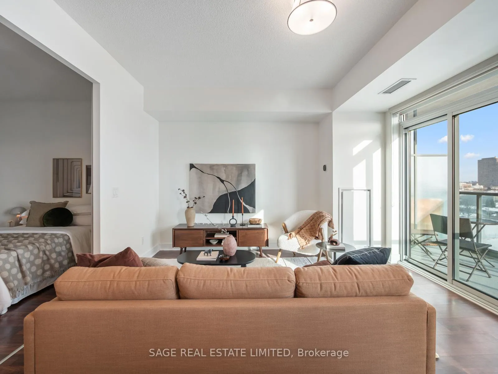 Photo 19 of Unit 909, 35 Brian Peck Crescent, Toronto, Leaside — HOMEH