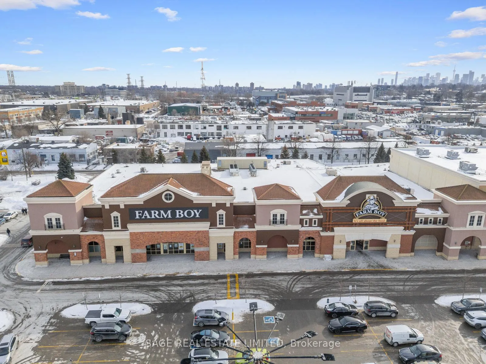 Photo 35 of Unit 909, 35 Brian Peck Crescent, Toronto, Leaside — HOMEH