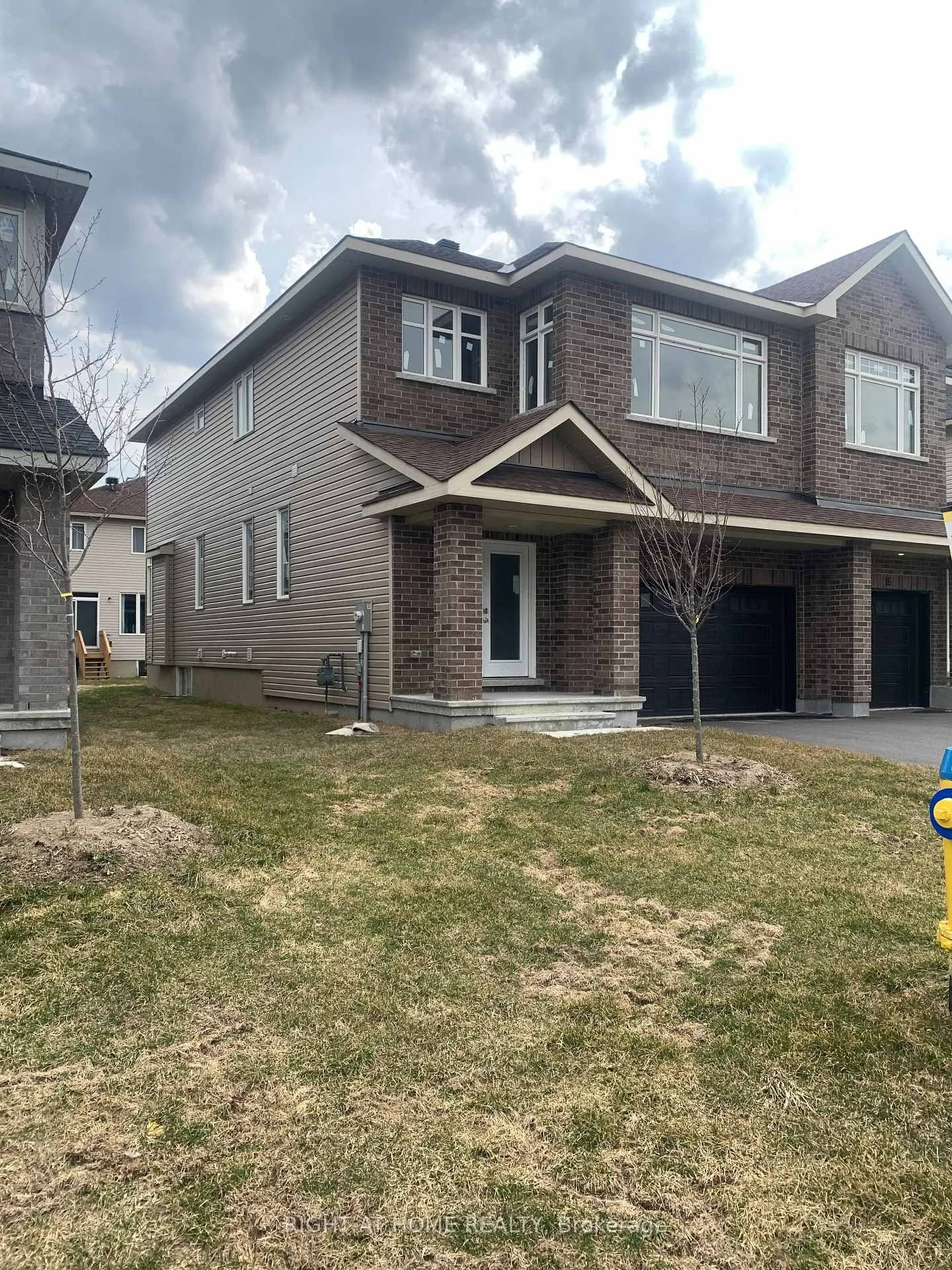 Photo 2 of 18 Wylie Way, Carleton Place — HOMEH