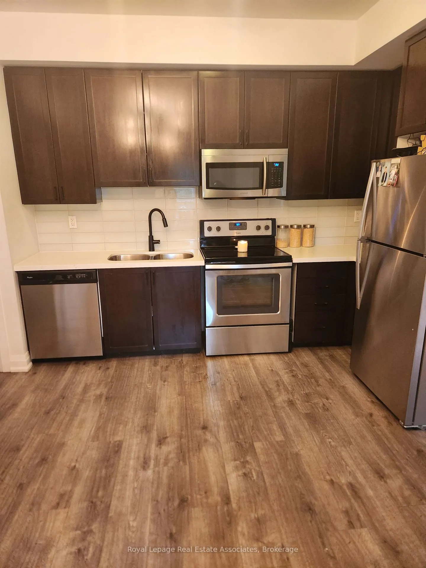 Photo 7 of Unit 19, 250 Sunny Meadow Boulevard, Brampton, Sandringham-Wellington — HOMEH