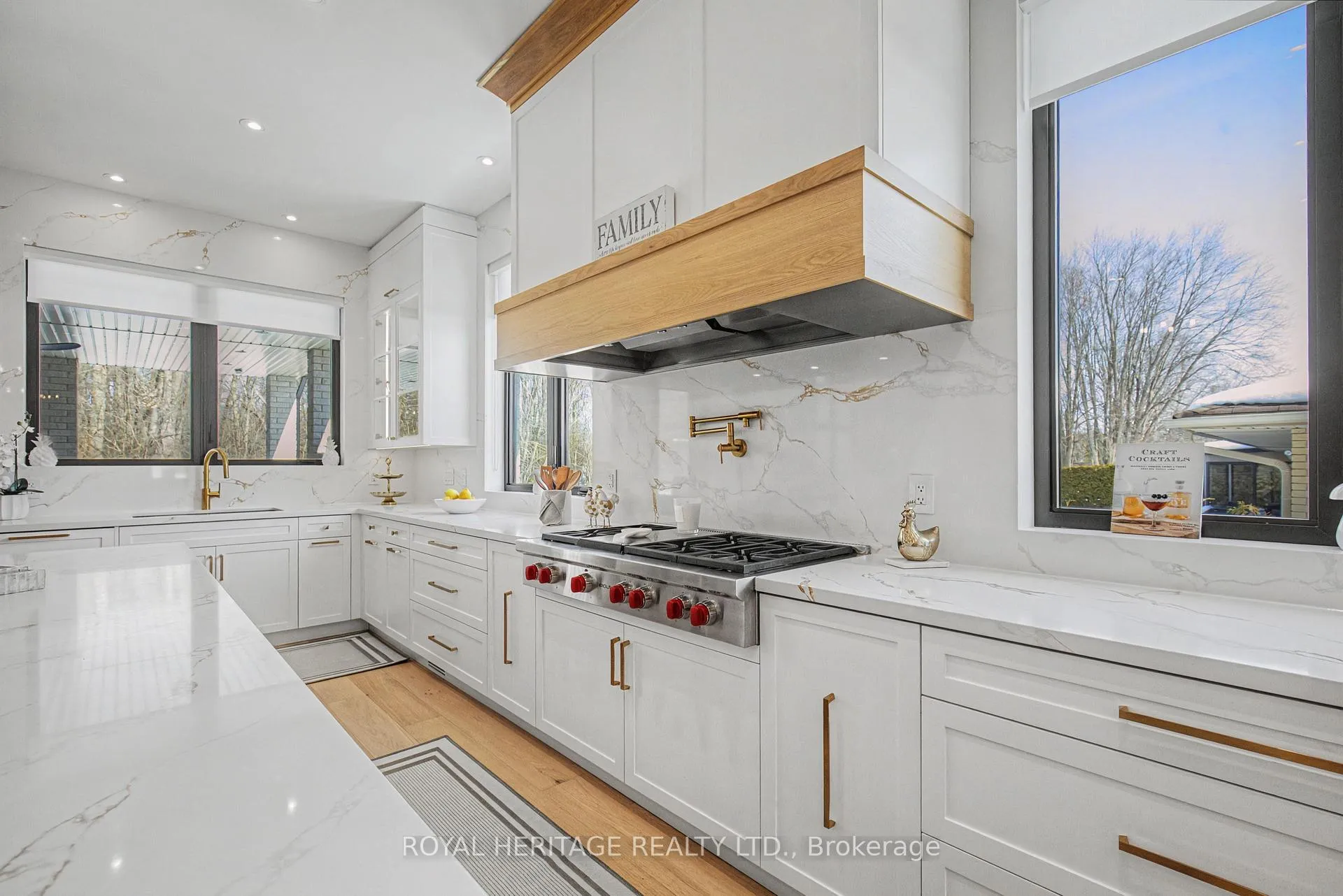Photo 10 of 614 Roselawn Avenue, Oshawa, Northwood — HOMEH