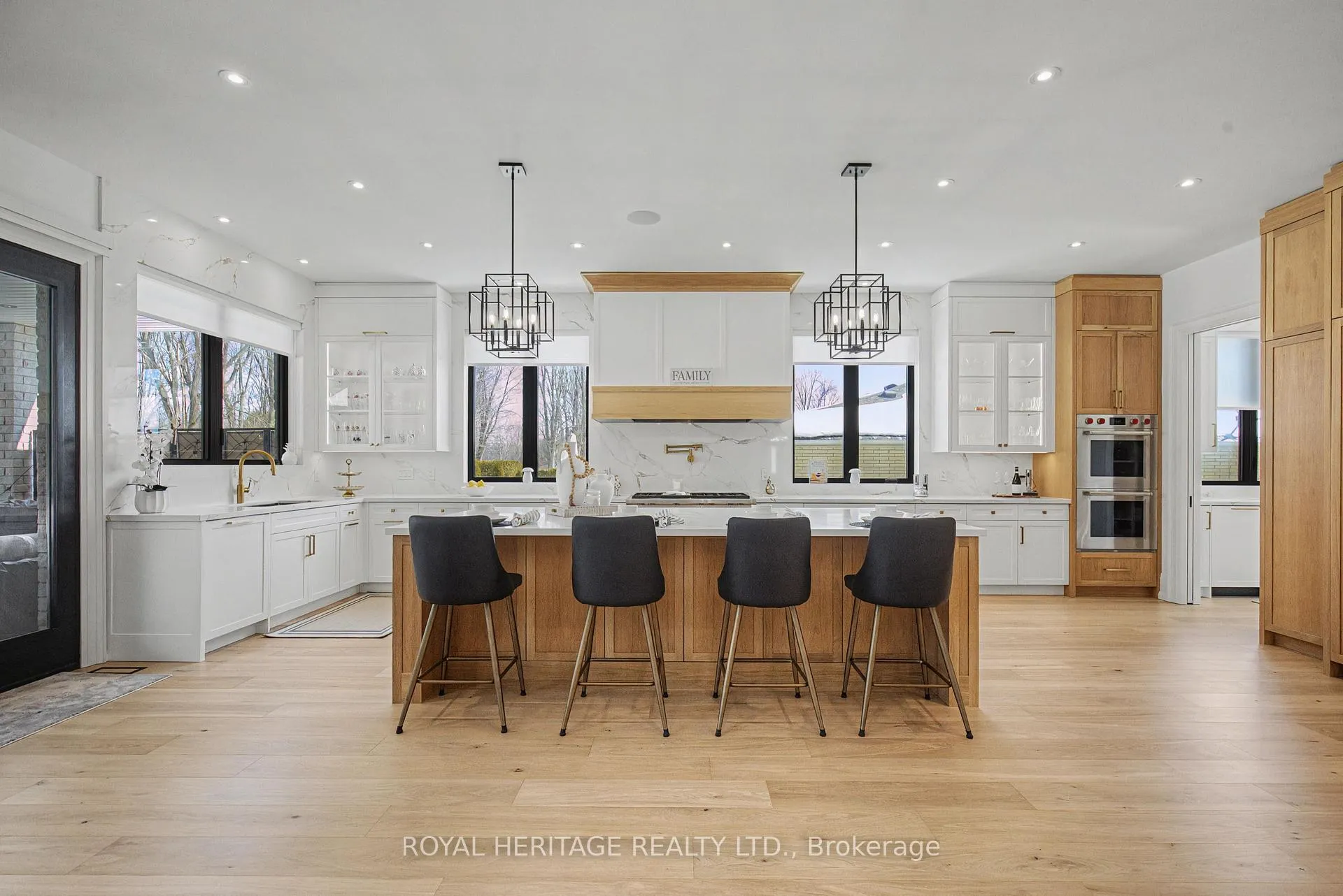 Photo 13 of 614 Roselawn Avenue, Oshawa, Northwood — HOMEH