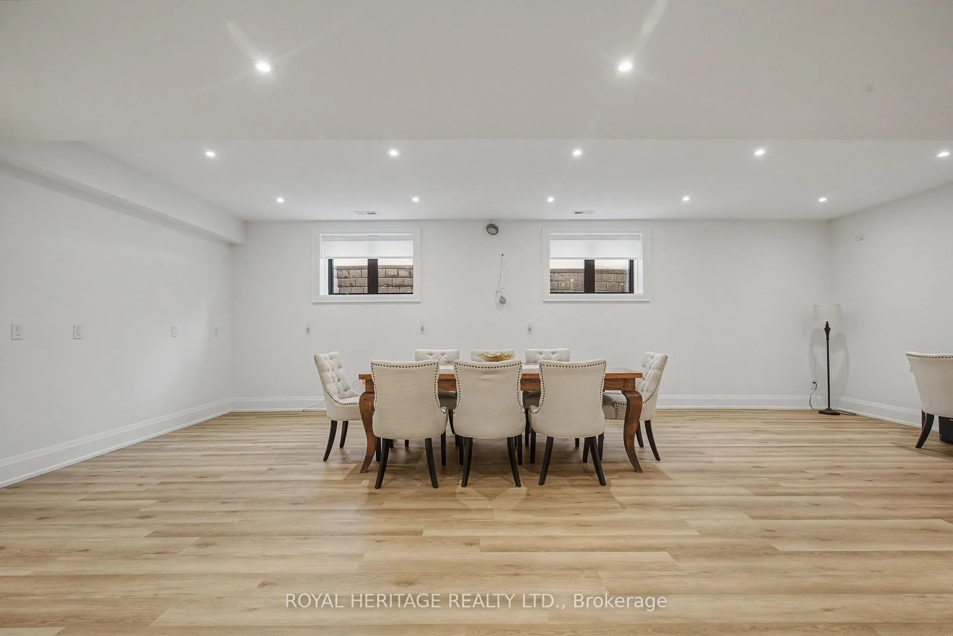 Photo 38 of 614 Roselawn Avenue, Oshawa, Northwood — HOMEH