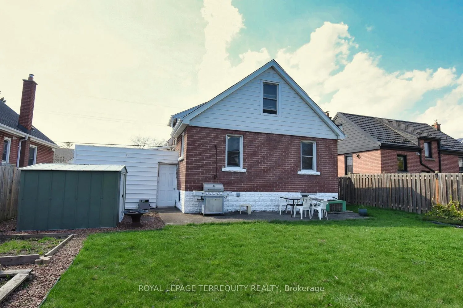 Photo 30 of 63 West 1st Street E, Hamilton, Bonnington — HOMEH