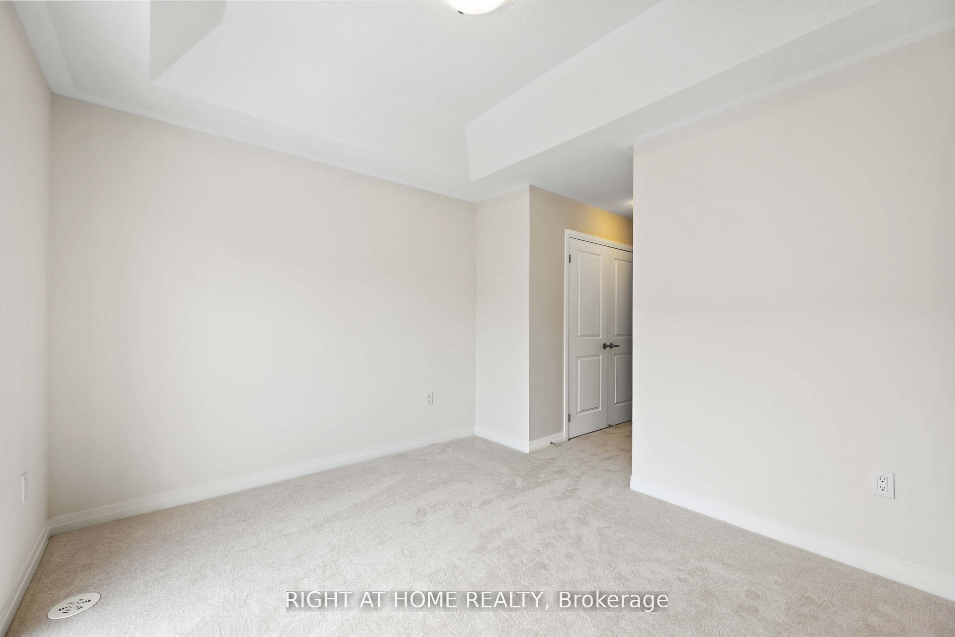 Photo 22 of 31 Sissons Way, Markham, Box Grove — HOMEH