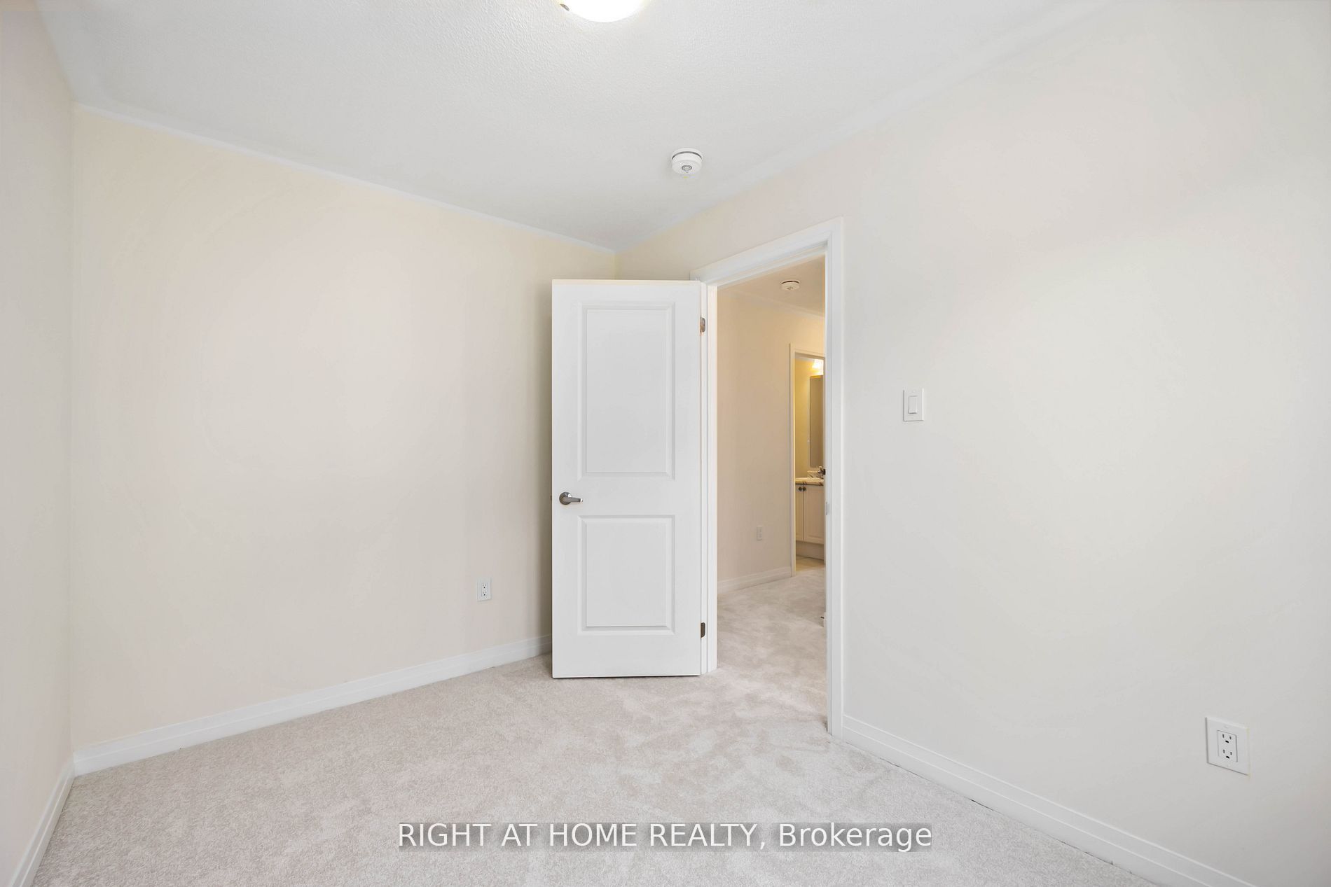 Photo 19 of 31 Sissons Way, Markham, Box Grove — HOMEH