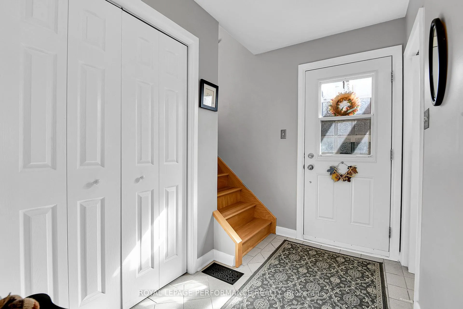 Photo 3 of 2239 Webster Avenue, Ottawa, Alta Vista — HOMEH
