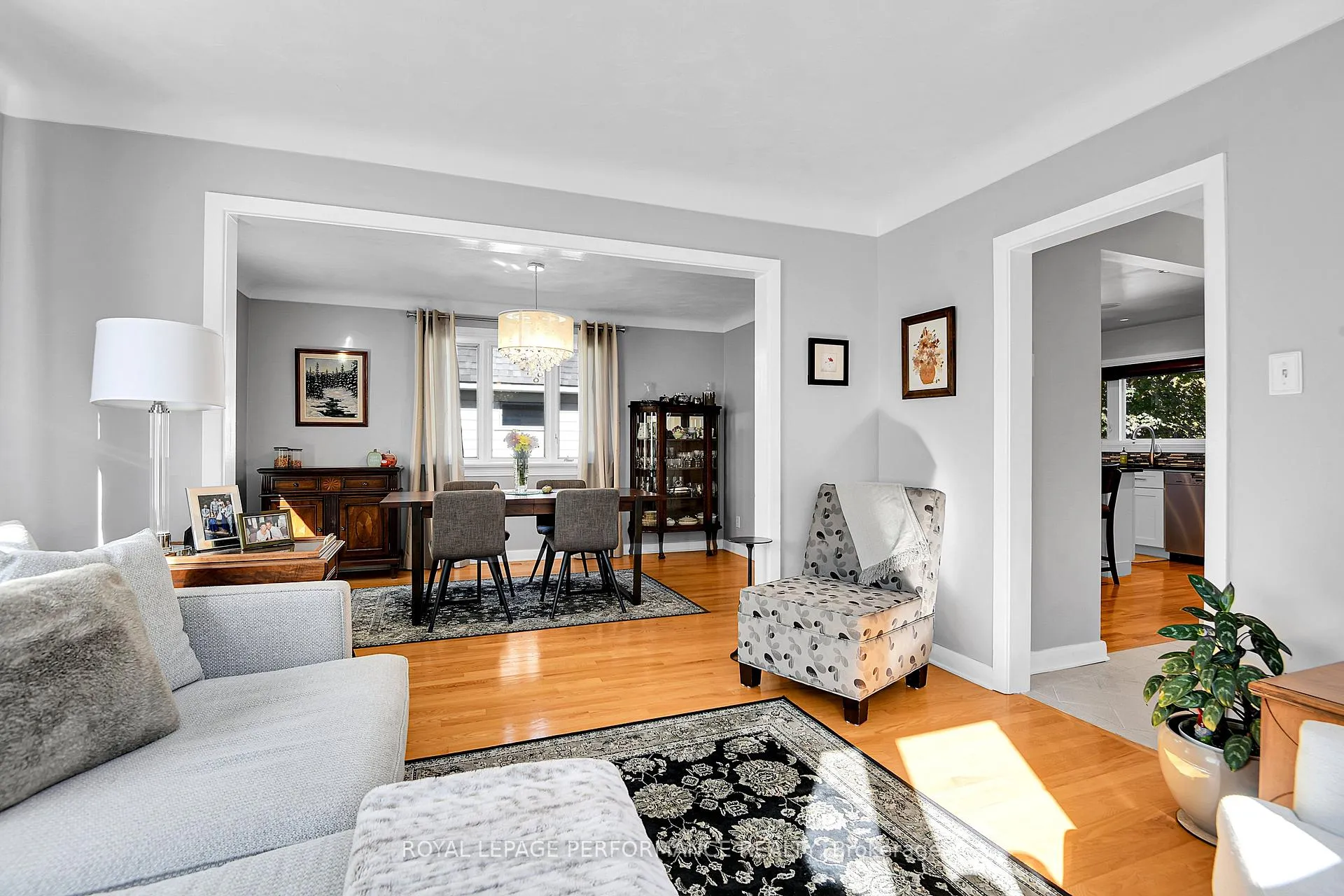 Photo 7 of 2239 Webster Avenue, Ottawa, Alta Vista — HOMEH
