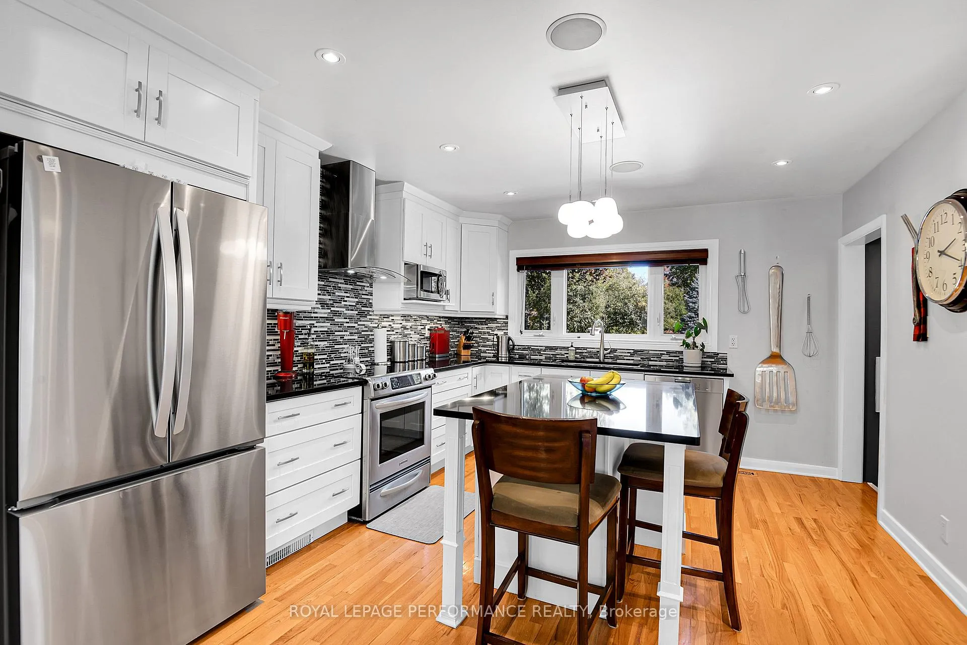 Photo 10 of 2239 Webster Avenue, Ottawa, Alta Vista — HOMEH