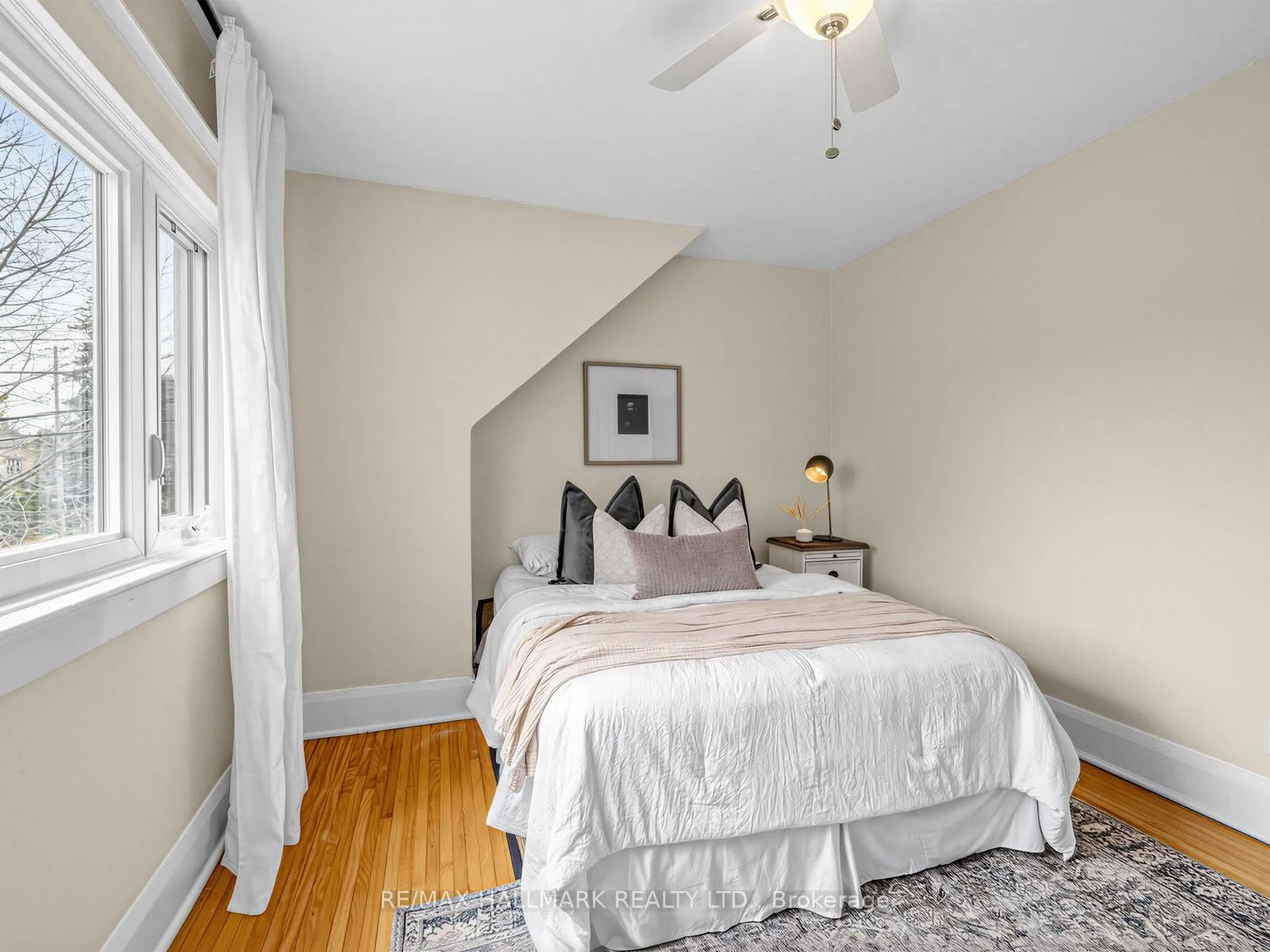 Photo 16 of 86 Mortimer Avenue, Toronto, Broadview North — HOMEH