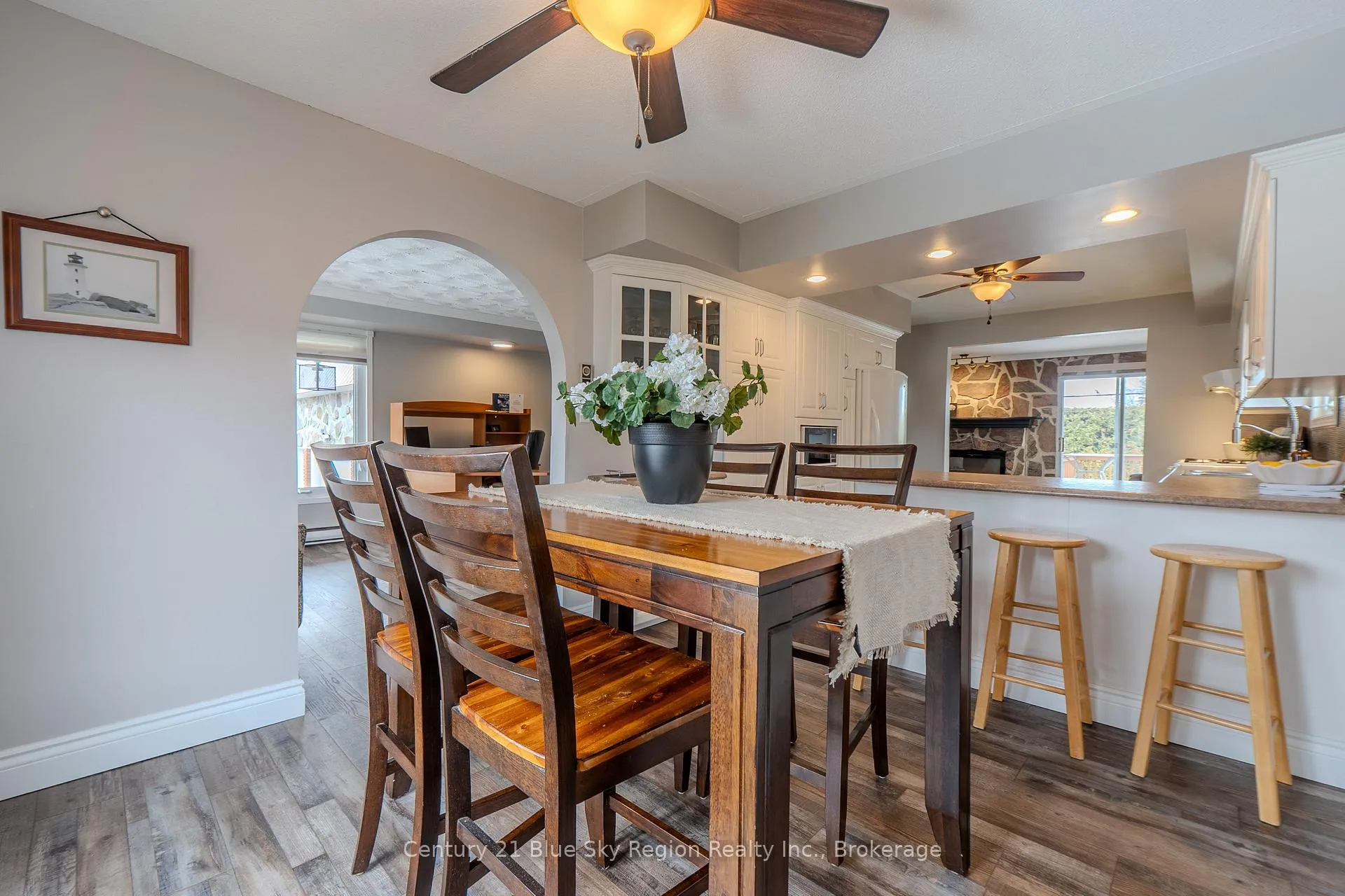 Photo 10 of 35 Chateau Terrace, West Nipissing, Sturgeon Falls — HOMEH