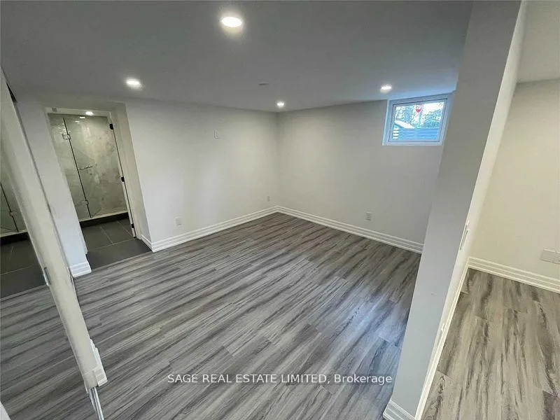 Photo 8 of Unit 1, 1084 Avenue Road, Toronto, Lawrence Park South — HOMEH