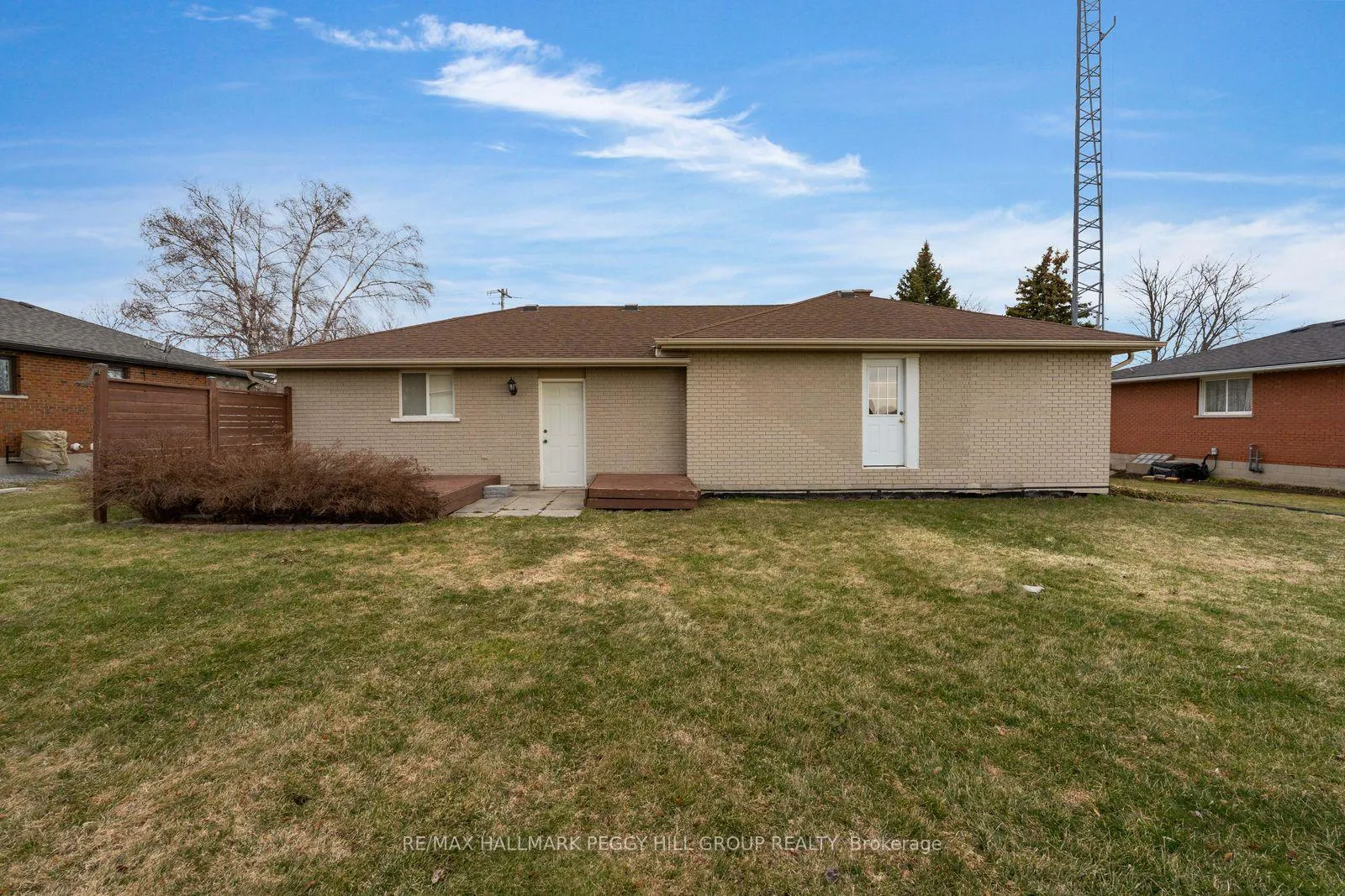 Photo 11 of 2069 Gilford Road, Innisfil, Rural Innisfil — HOMEH