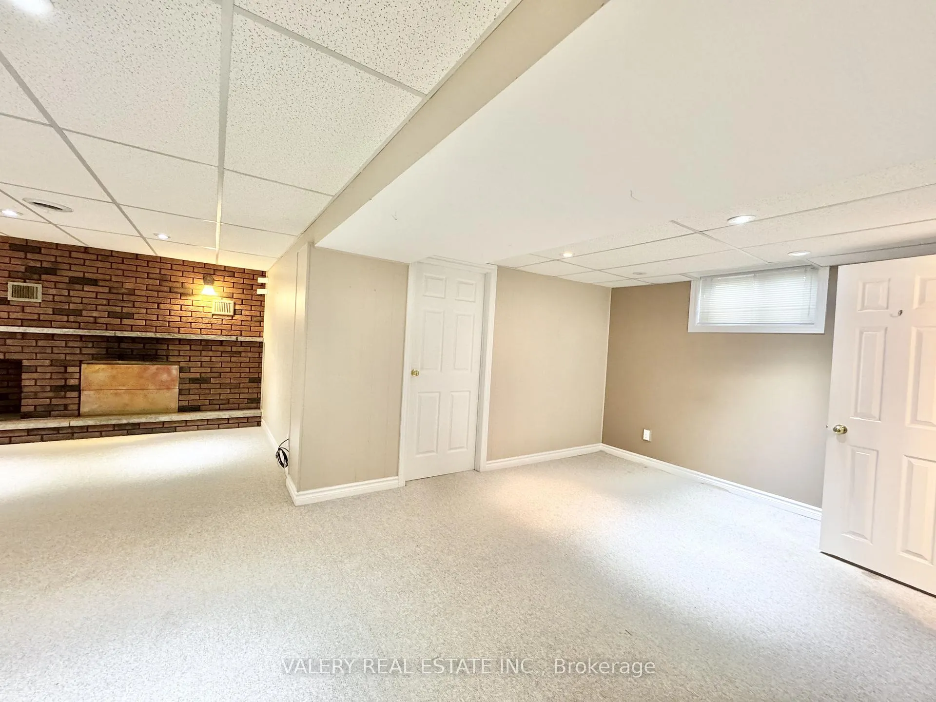 Photo 4 of Unit Main, 2949 Olde Base Line Road, Caledon, Inglewood — HOMEH