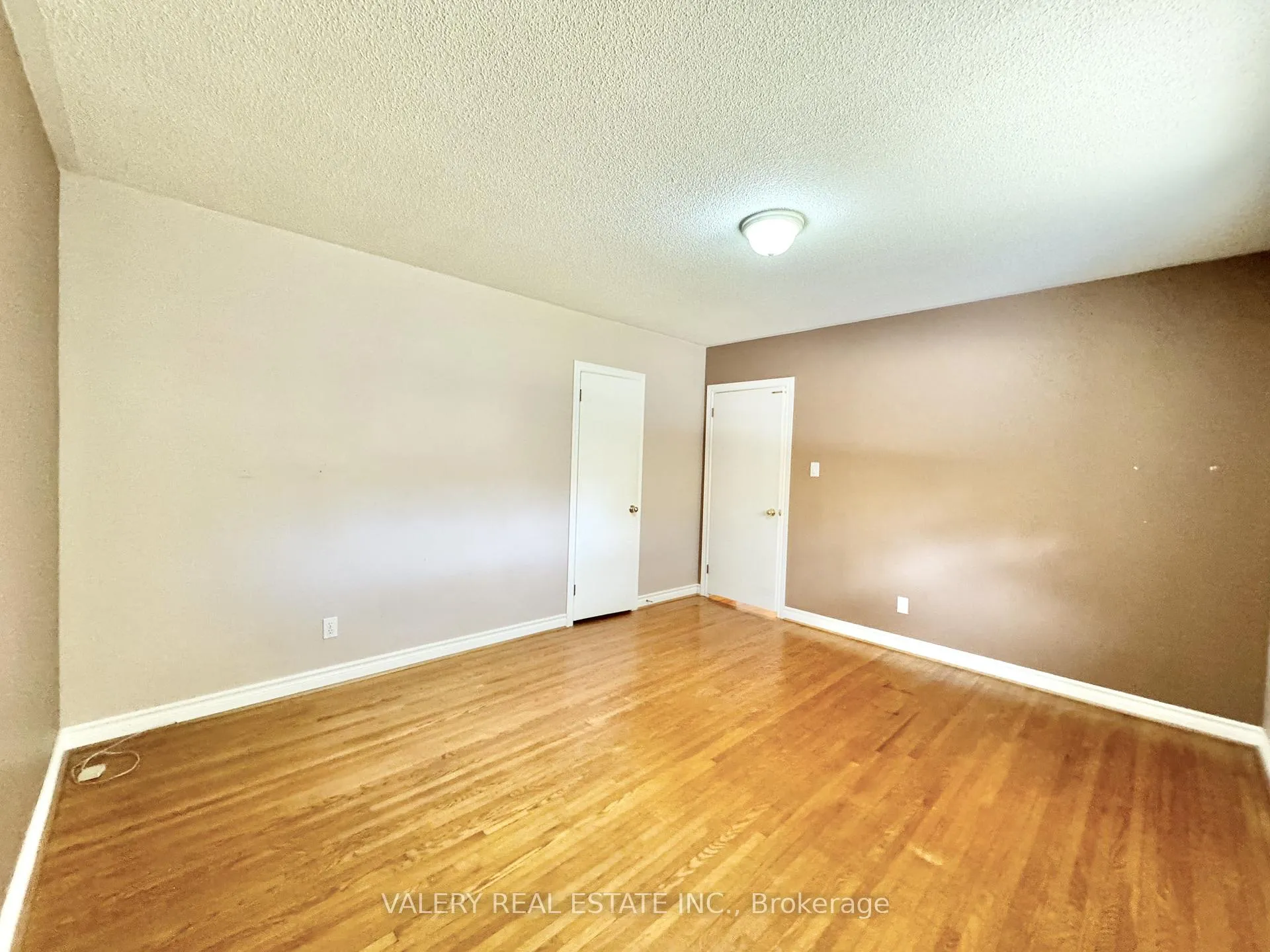Photo 18 of Unit Main, 2949 Olde Base Line Road, Caledon, Inglewood — HOMEH