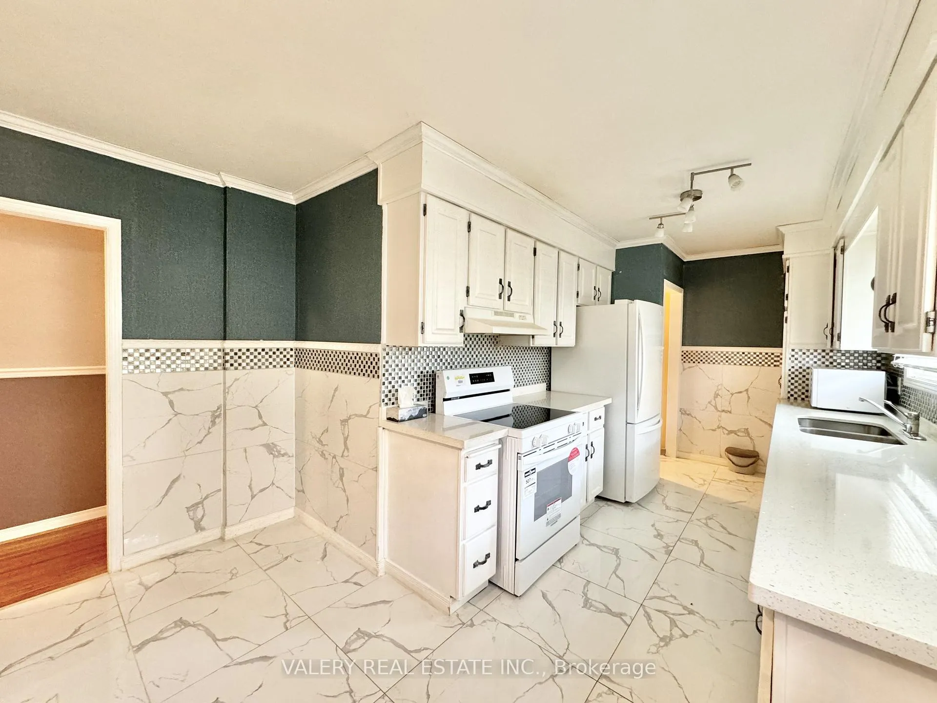 Photo 20 of Unit Main, 2949 Olde Base Line Road, Caledon, Inglewood — HOMEH