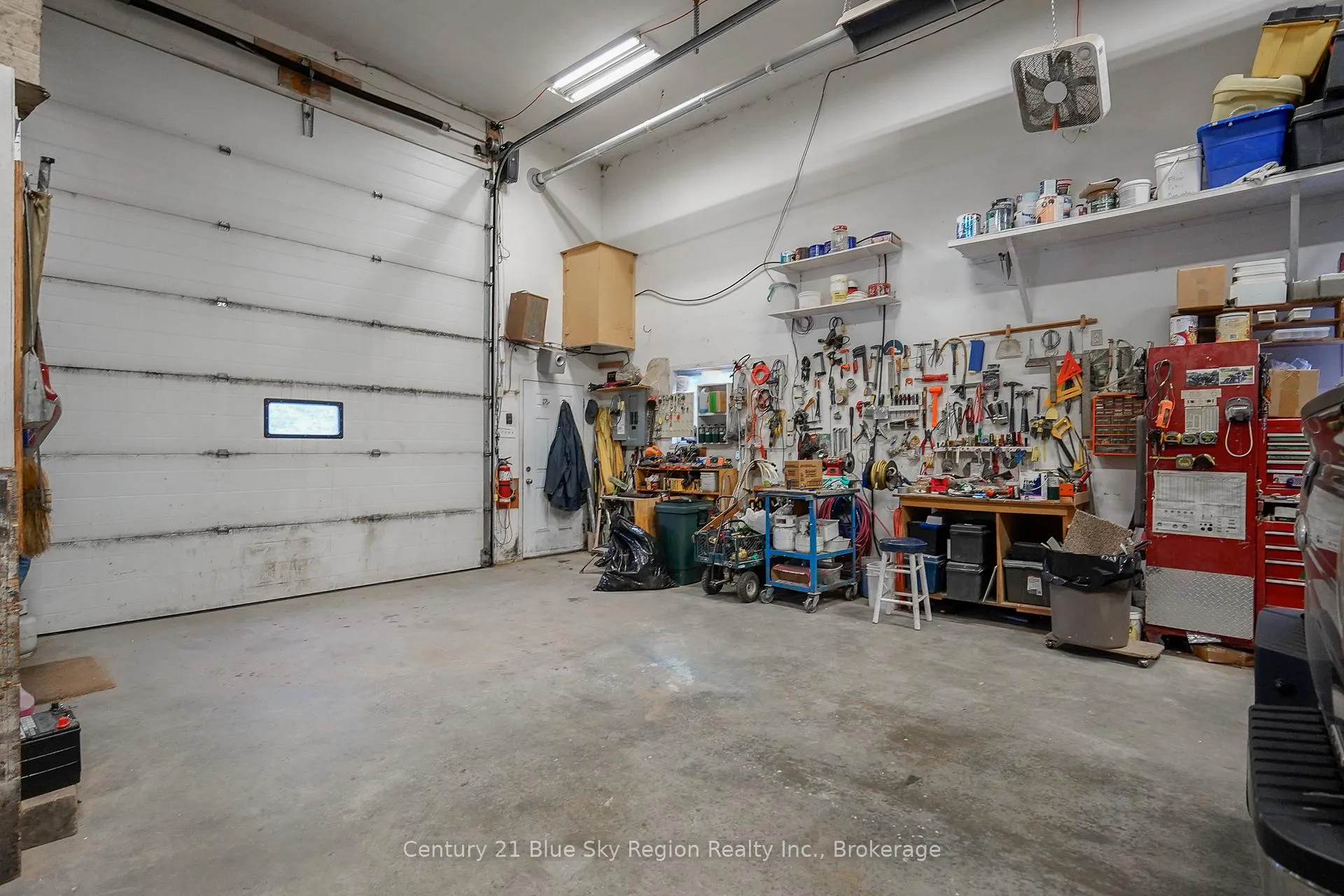 Photo 11 of 592 Genesee Lake Road, Powassan — HOMEH