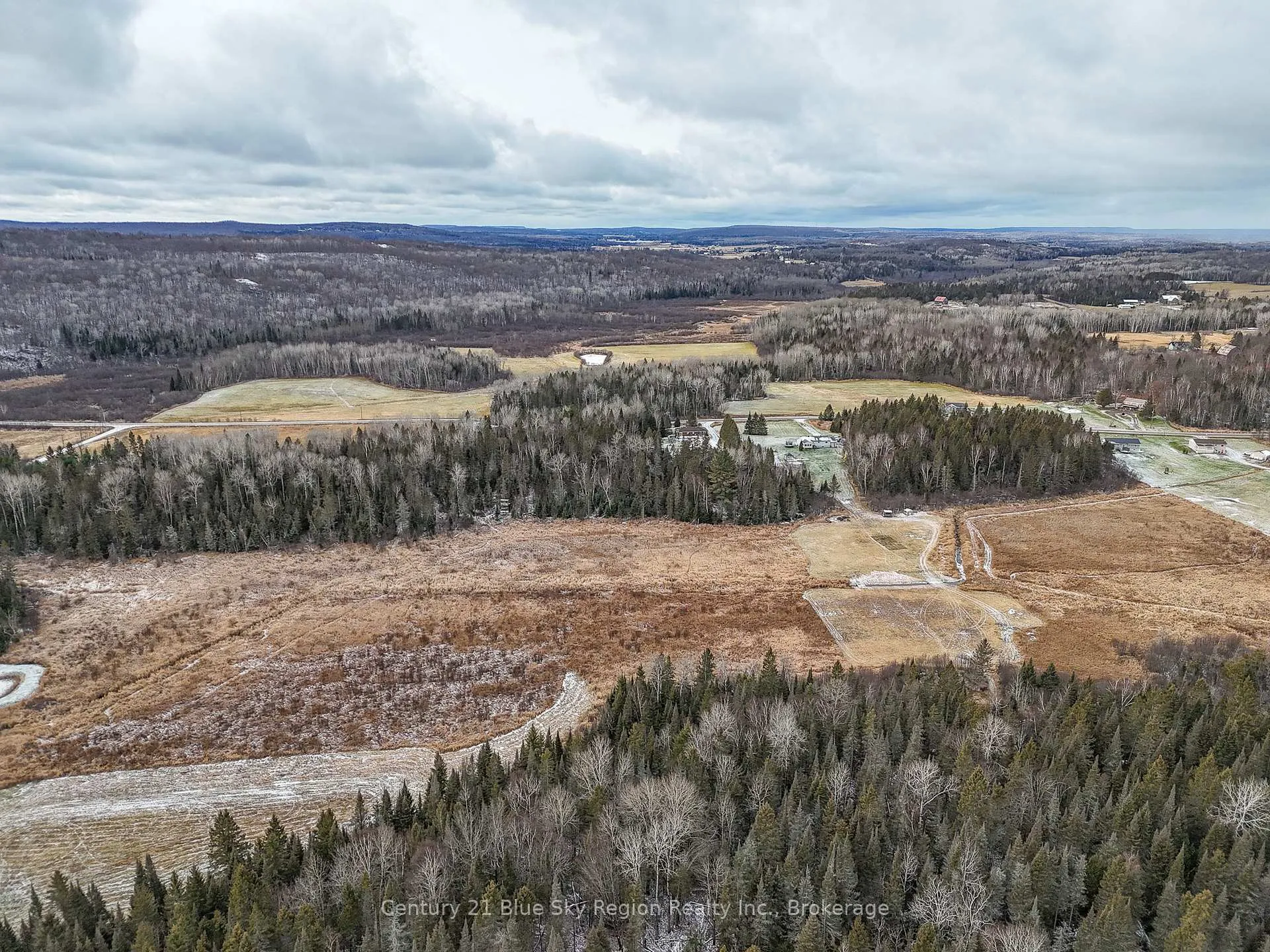 Photo 19 of 592 Genesee Lake Road, Powassan — HOMEH