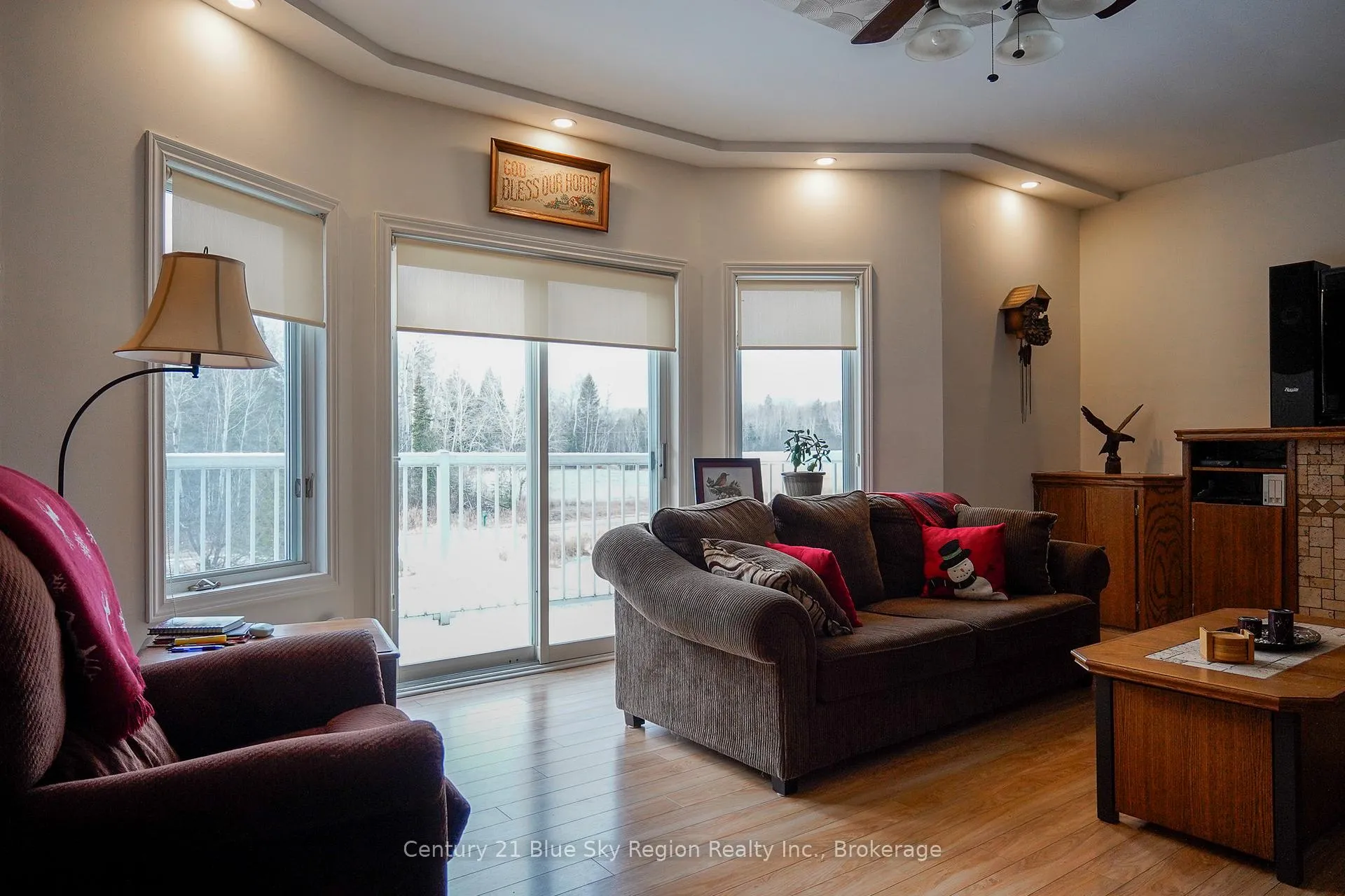Photo 33 of 592 Genesee Lake Road, Powassan — HOMEH